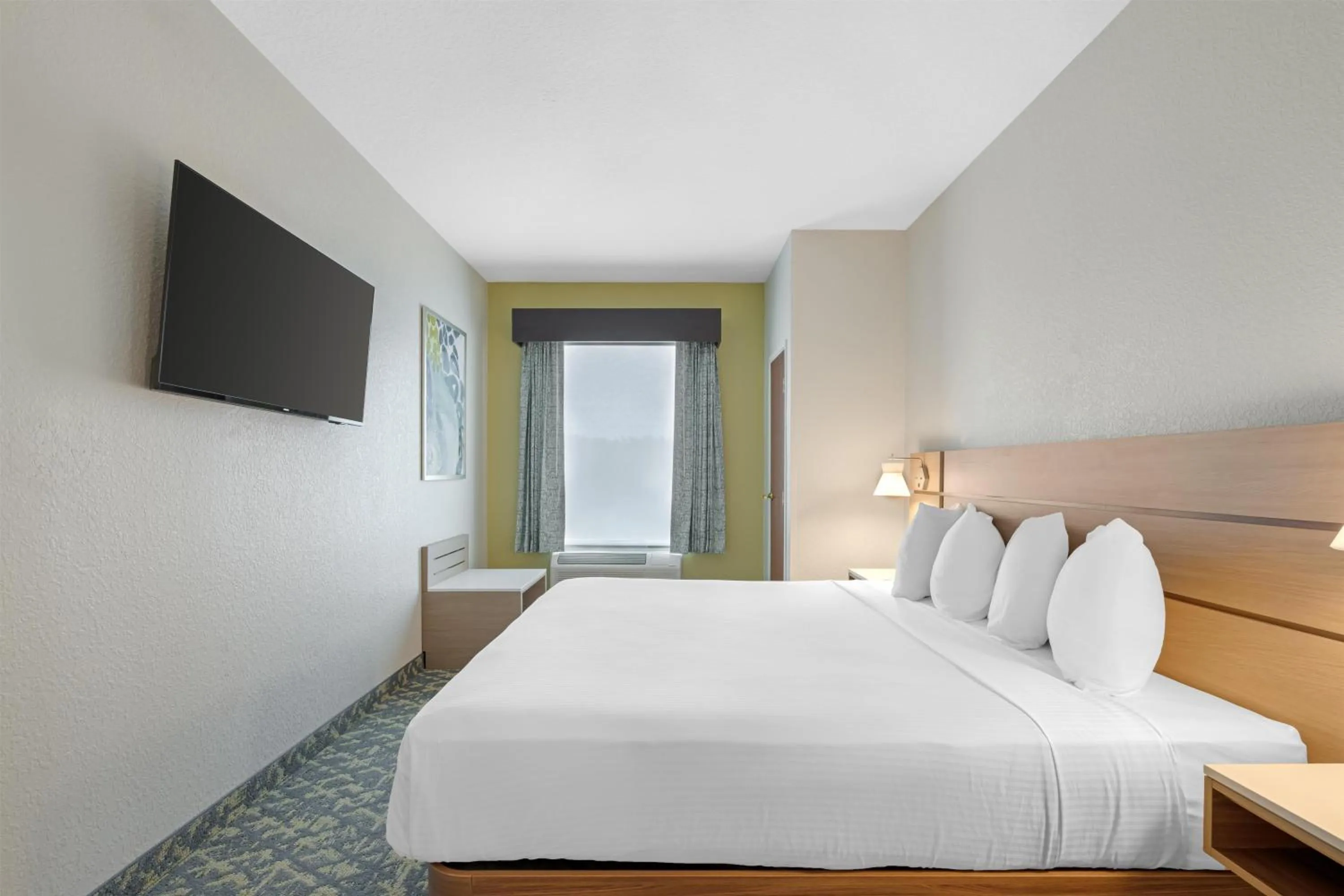 Bedroom, Bed in Best Western Wesley Chapel