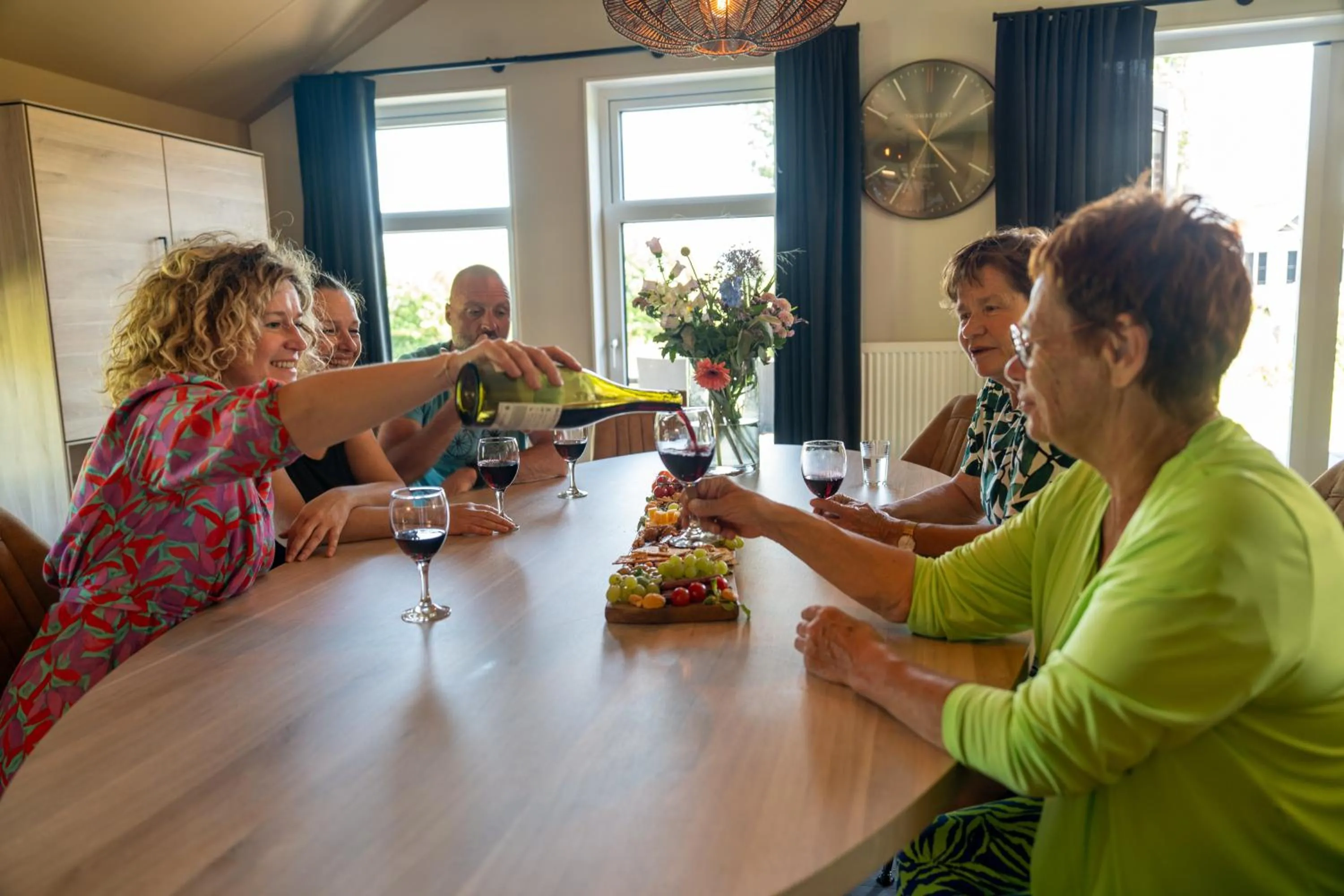 People in Waterdorp Burdaard