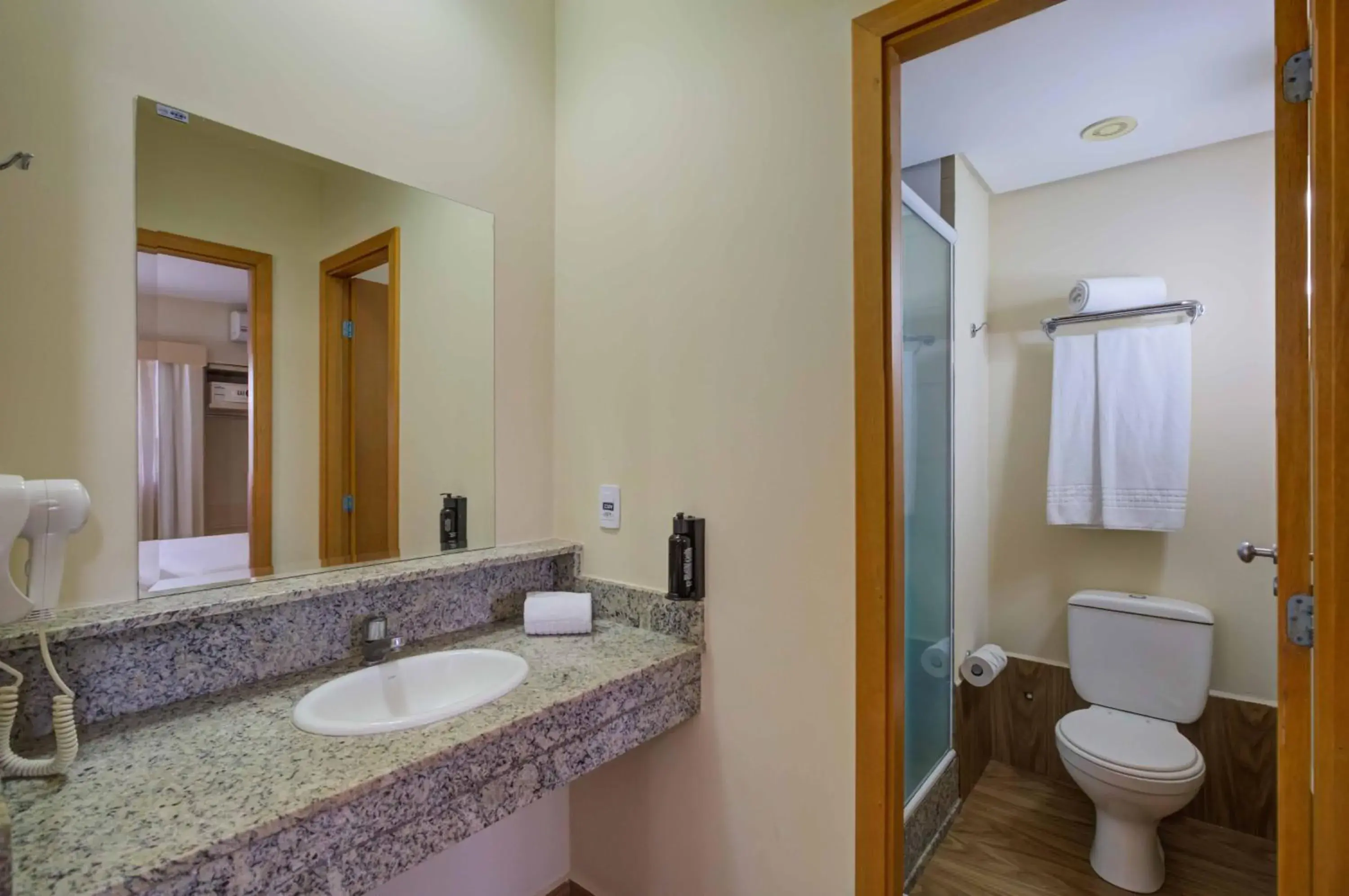 Twin Room with Balcony in Thermas de Olimpia Resort Twin Room with Balcony in Thermas de Olimpia Resort