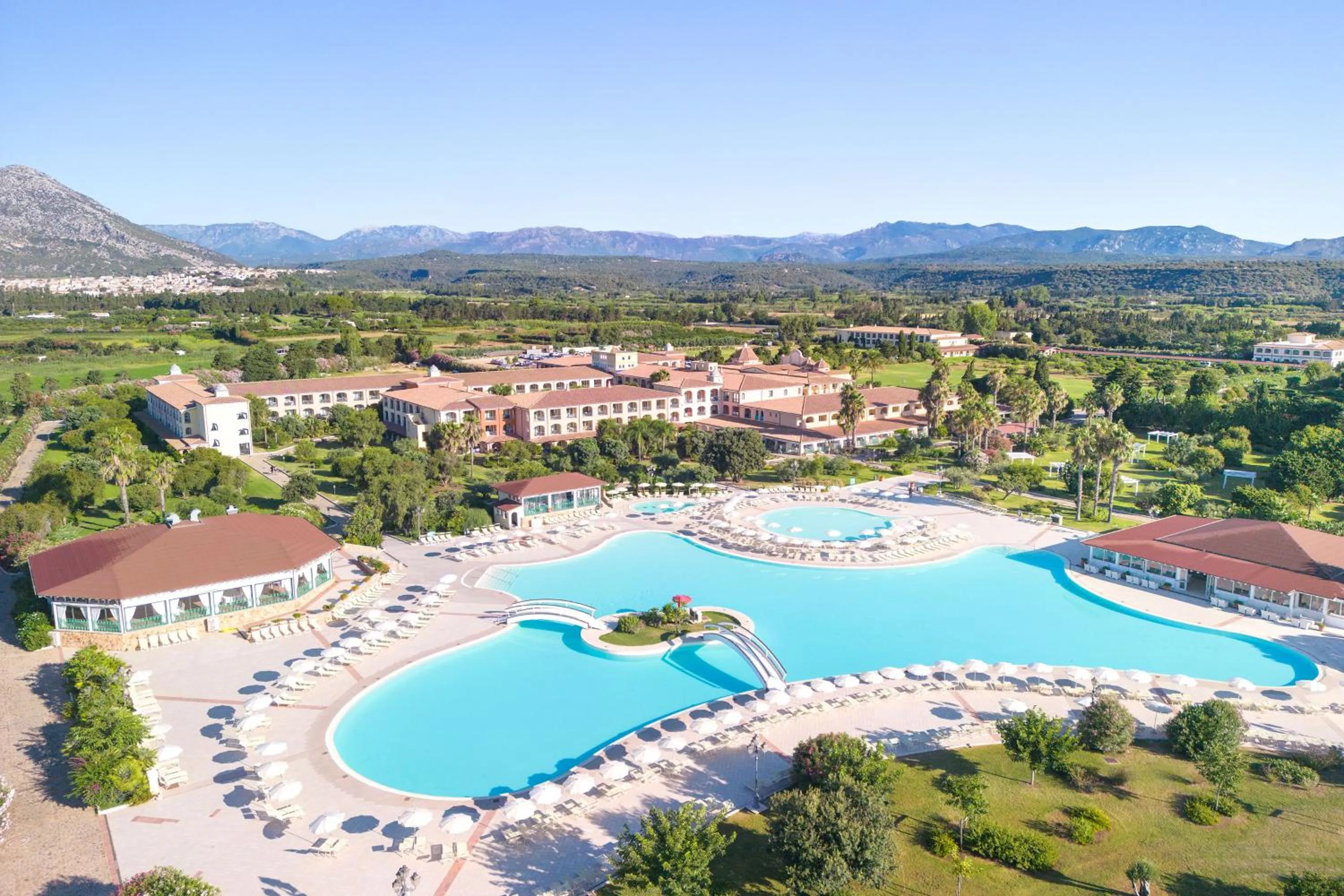 Swimming pool in Club Hotel Marina Beach