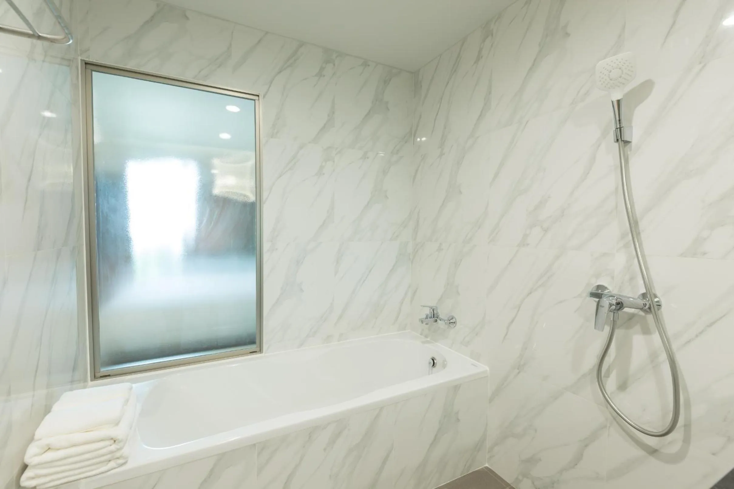 Paragon Grand Resort