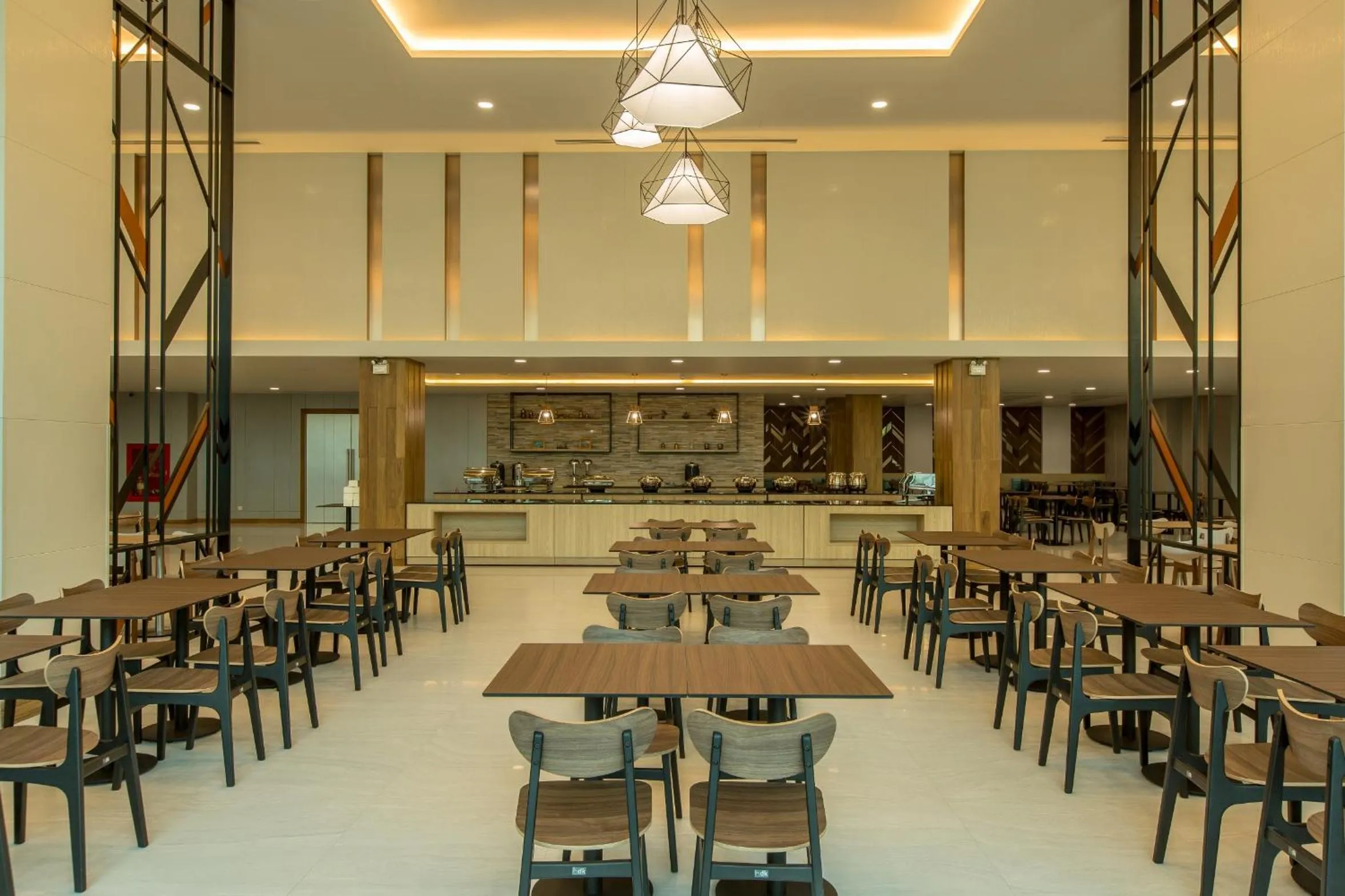 Paragon Grand Resort