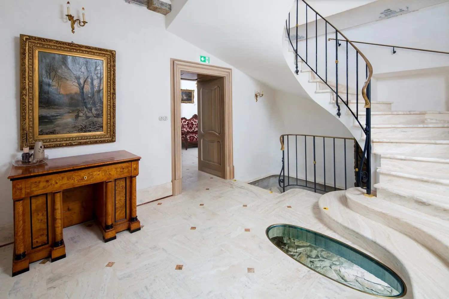 Property building in Kaštieľ Kubínyi