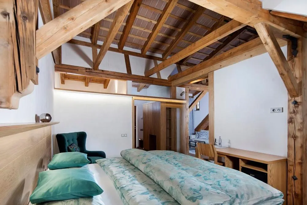 Photo of the whole room, Bed in Kaštieľ Kubínyi