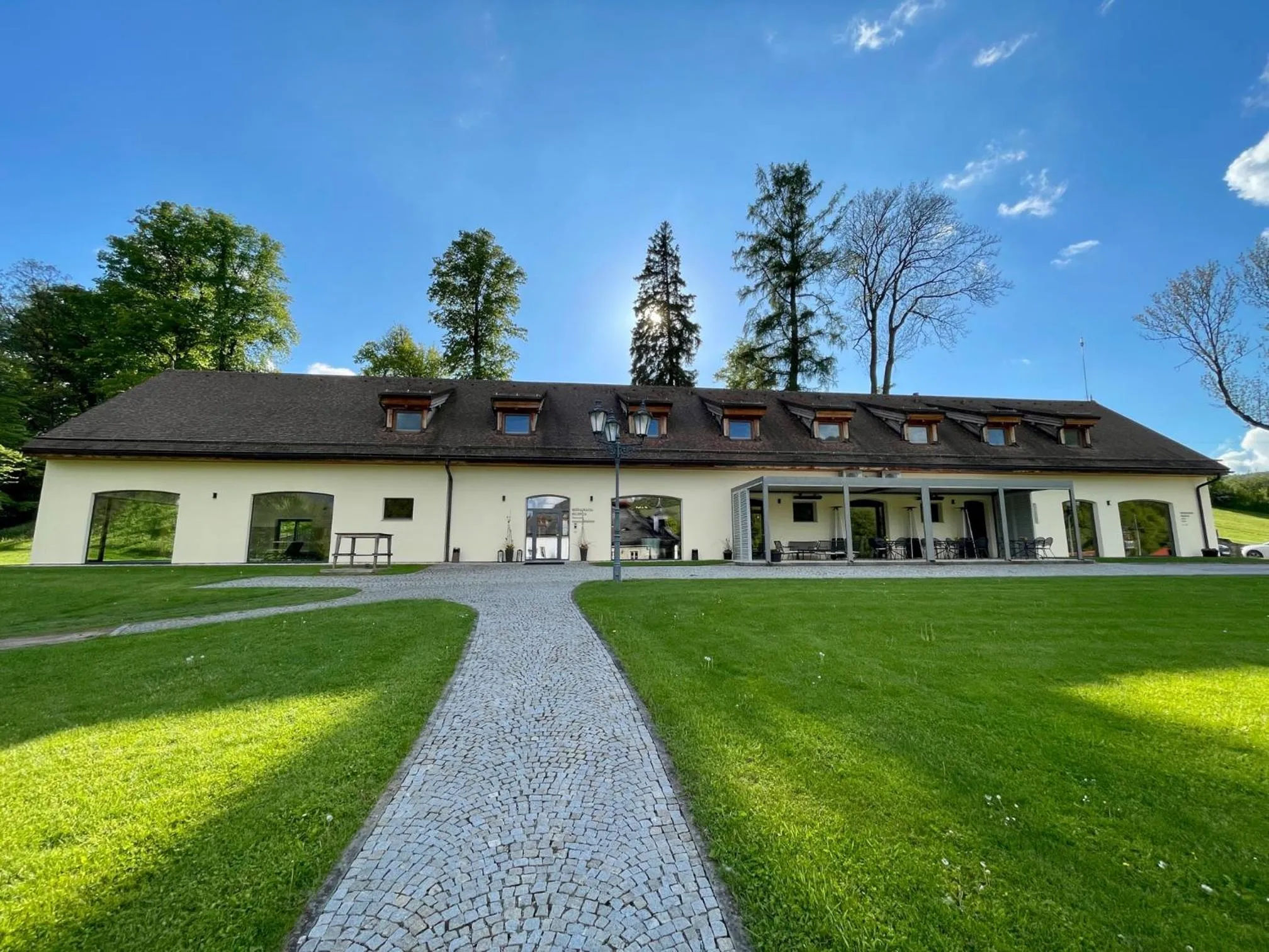 Property building in Kaštieľ Kubínyi