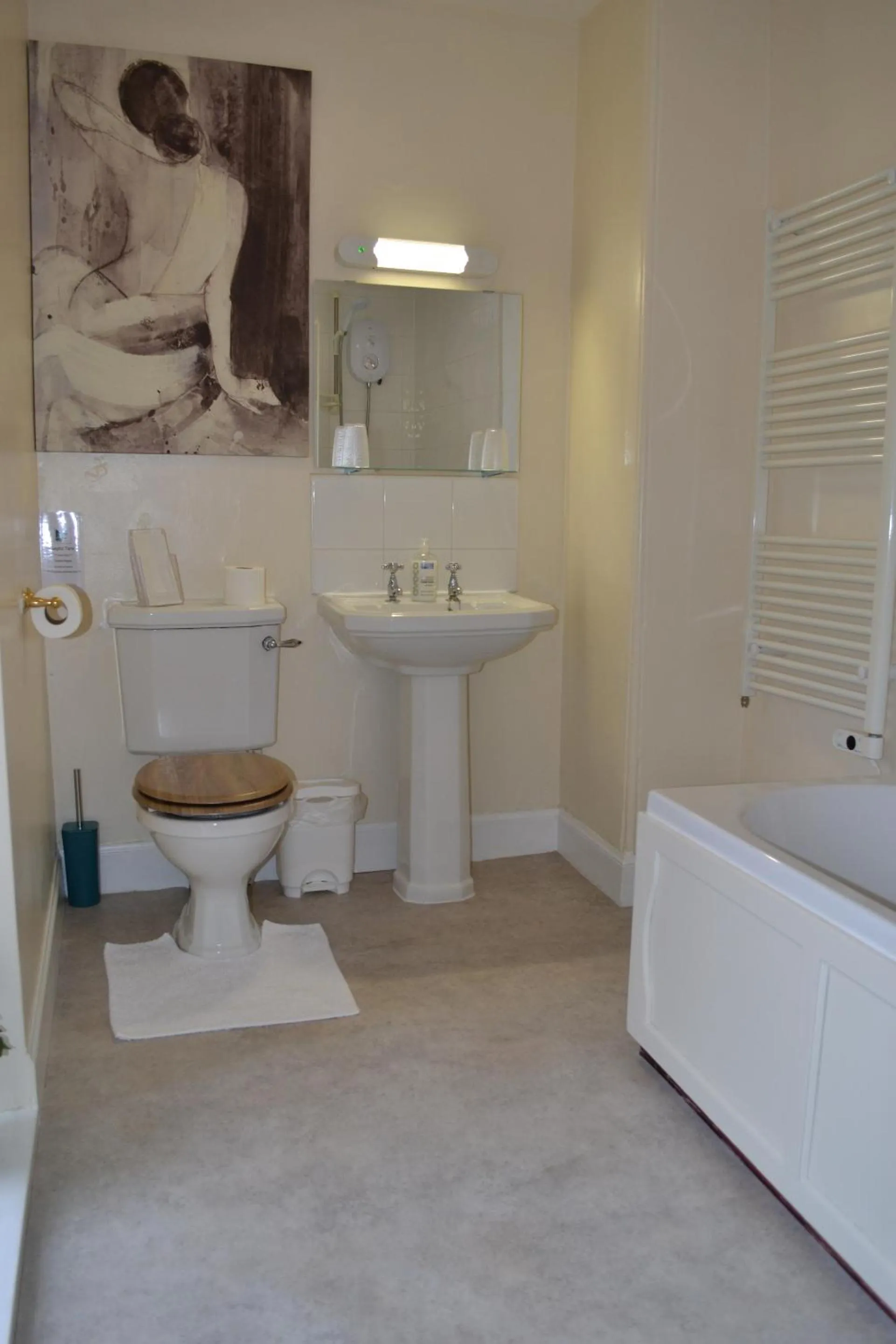 Bathroom in Cuil-An-Daraich Guest House