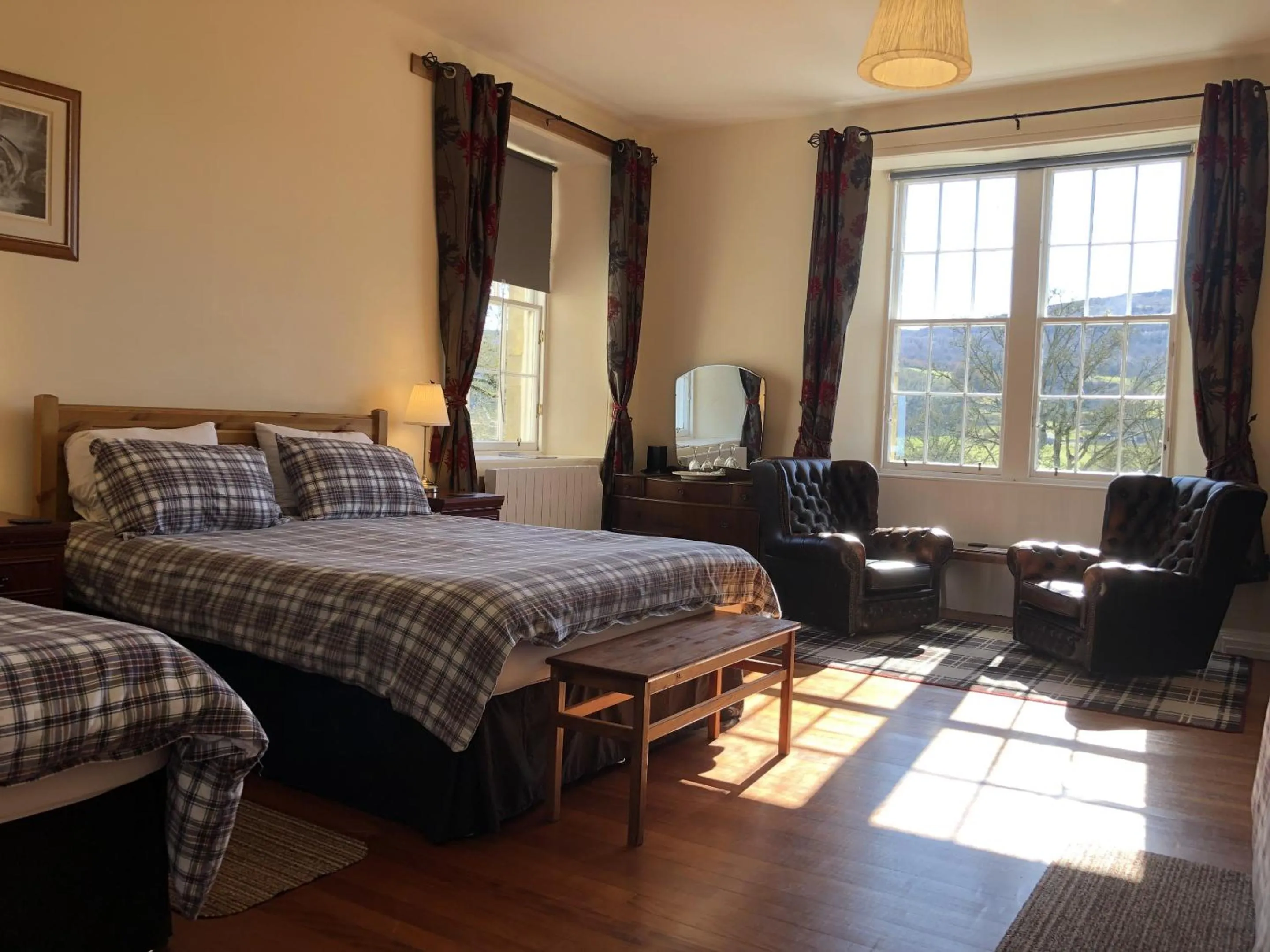 Deluxe Quadruple Room in Cuil-An-Daraich Guest House
