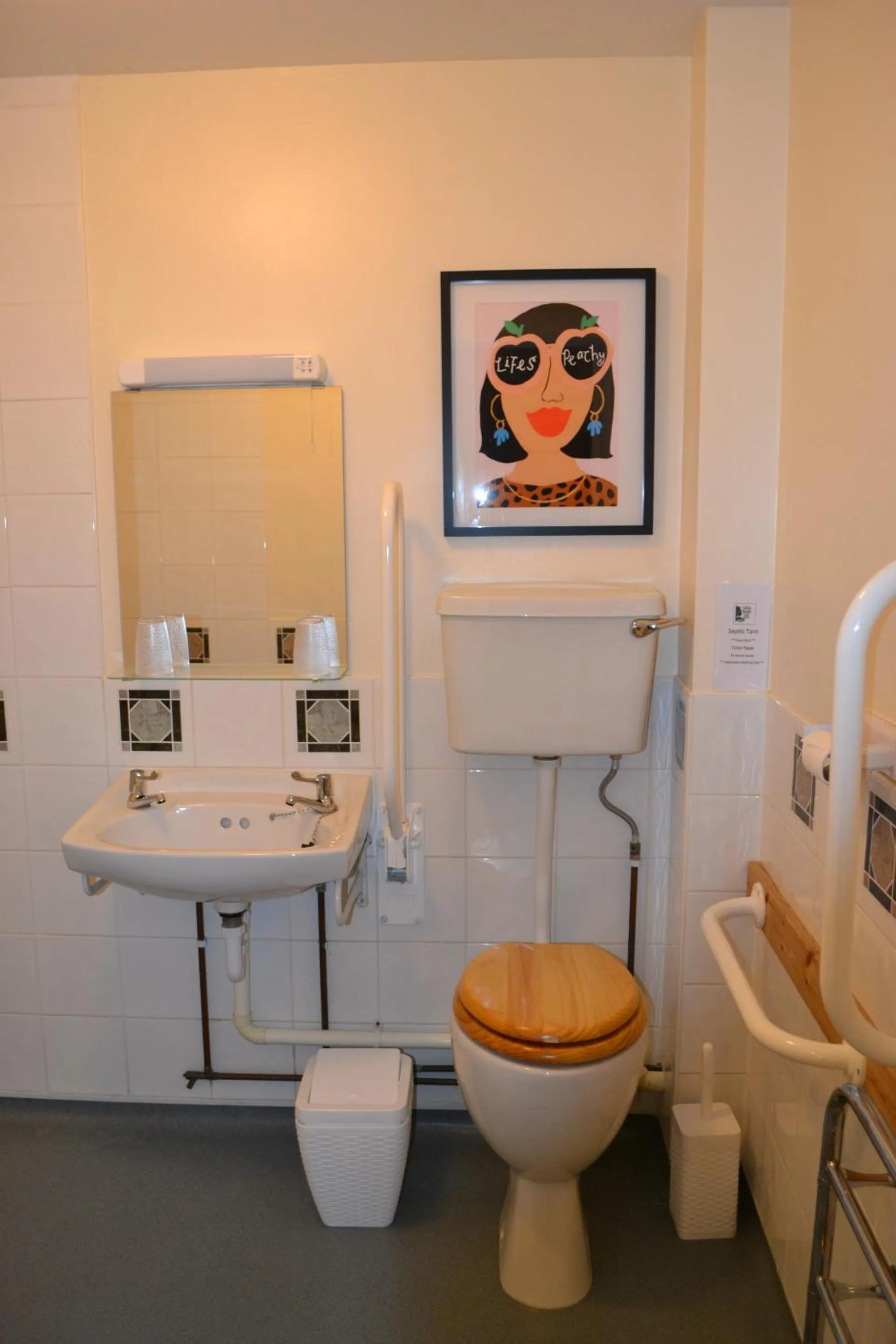 Bathroom in Cuil-An-Daraich Guest House