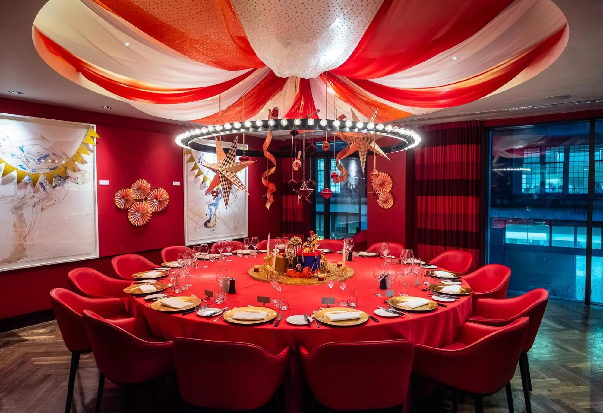 Banquet/Function facilities in South Place Hotel