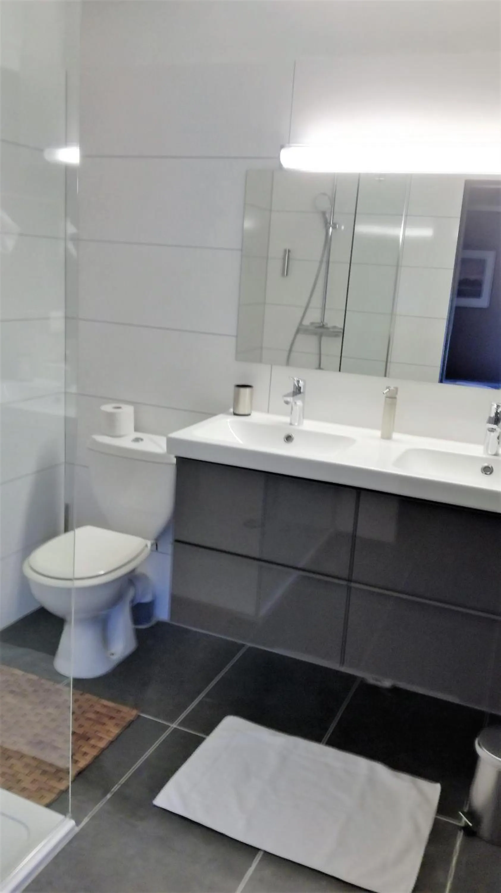 Bathroom in La Closerie aux Violettes - Maison d'hôtes