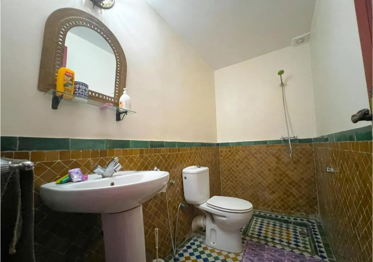 Shower in Riad Dar Iman