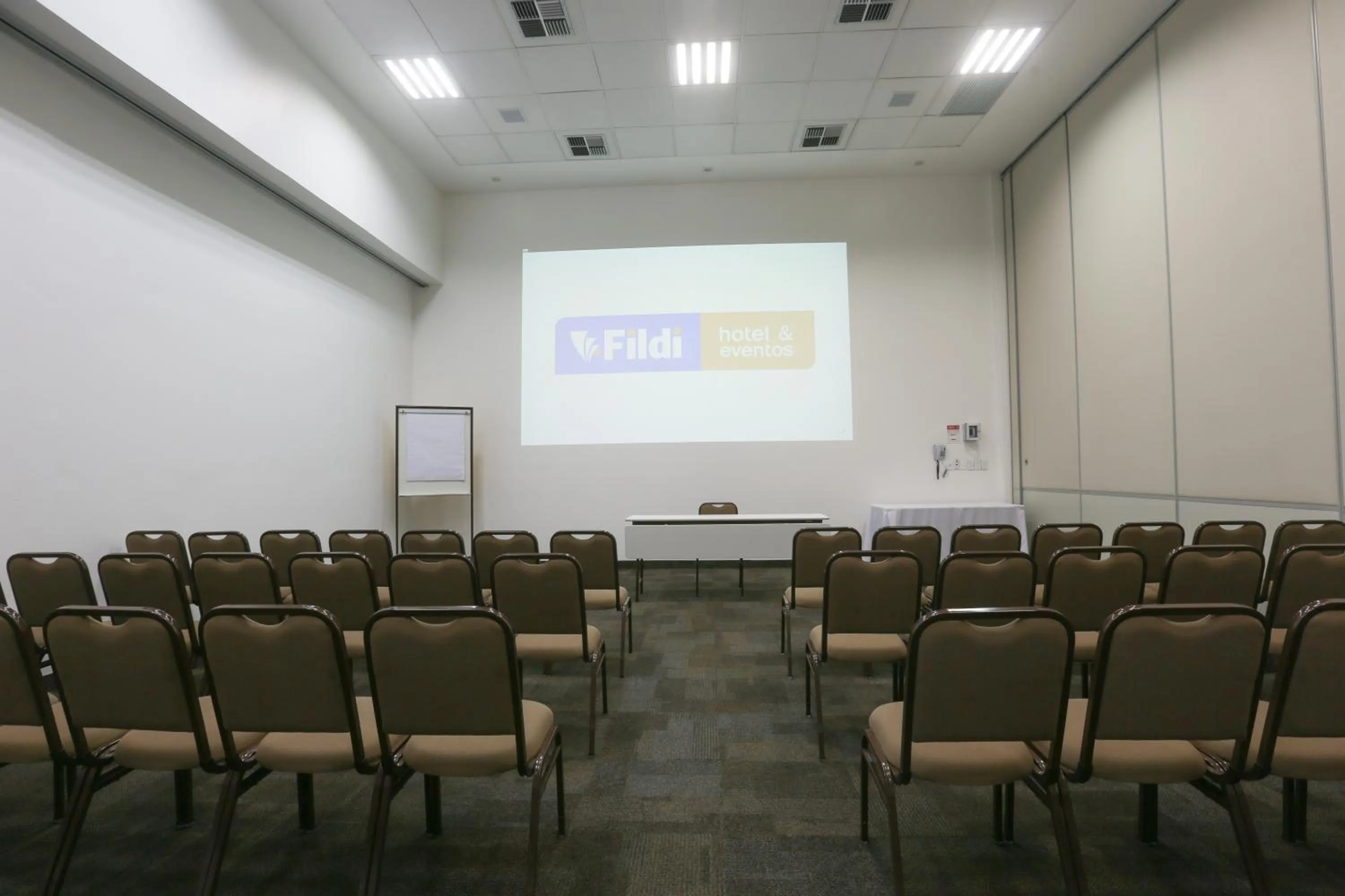 Business facilities in Fildi Hotel