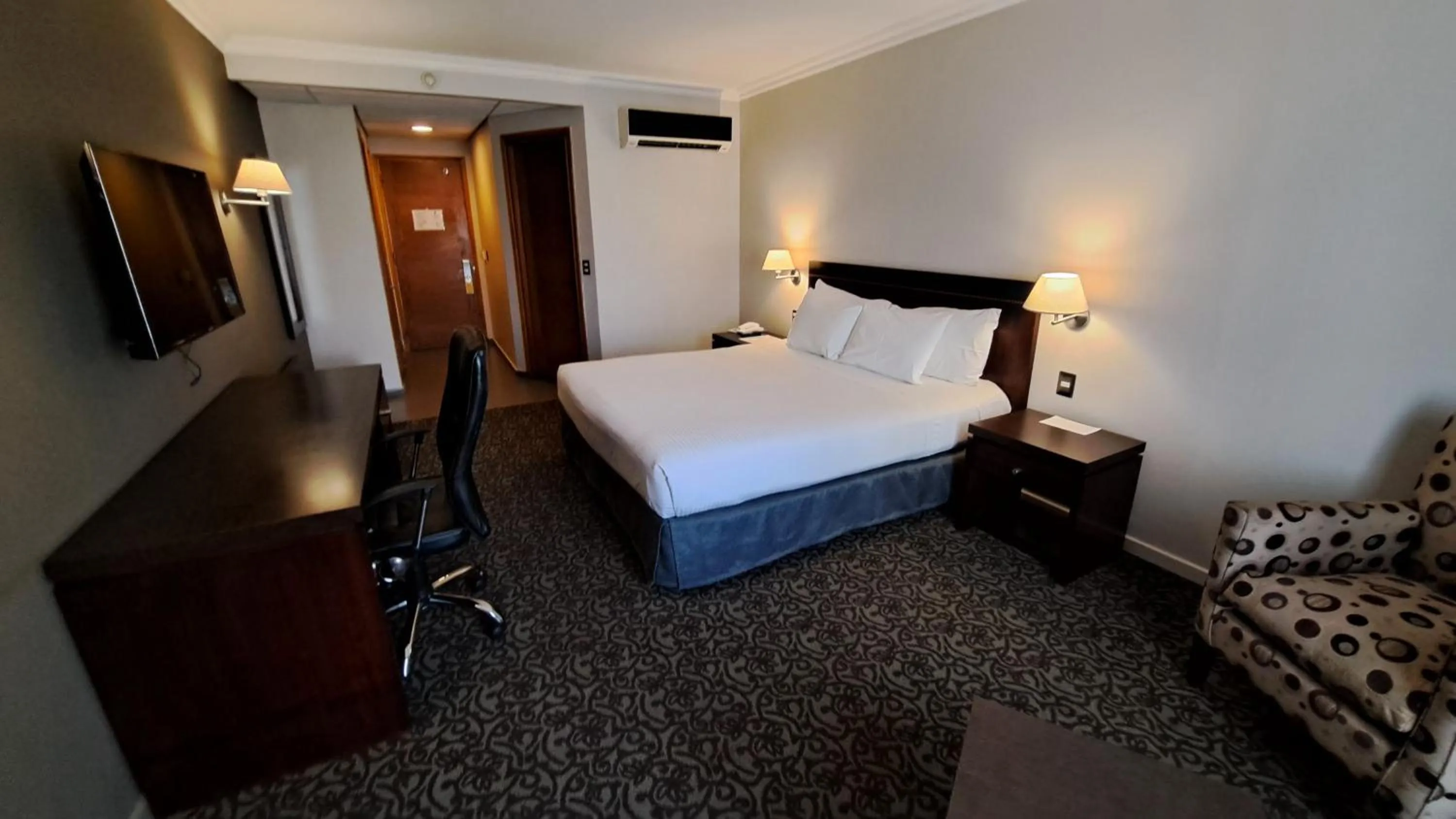 Bedroom, Bed in Hotel Diego de Almagro Iquique