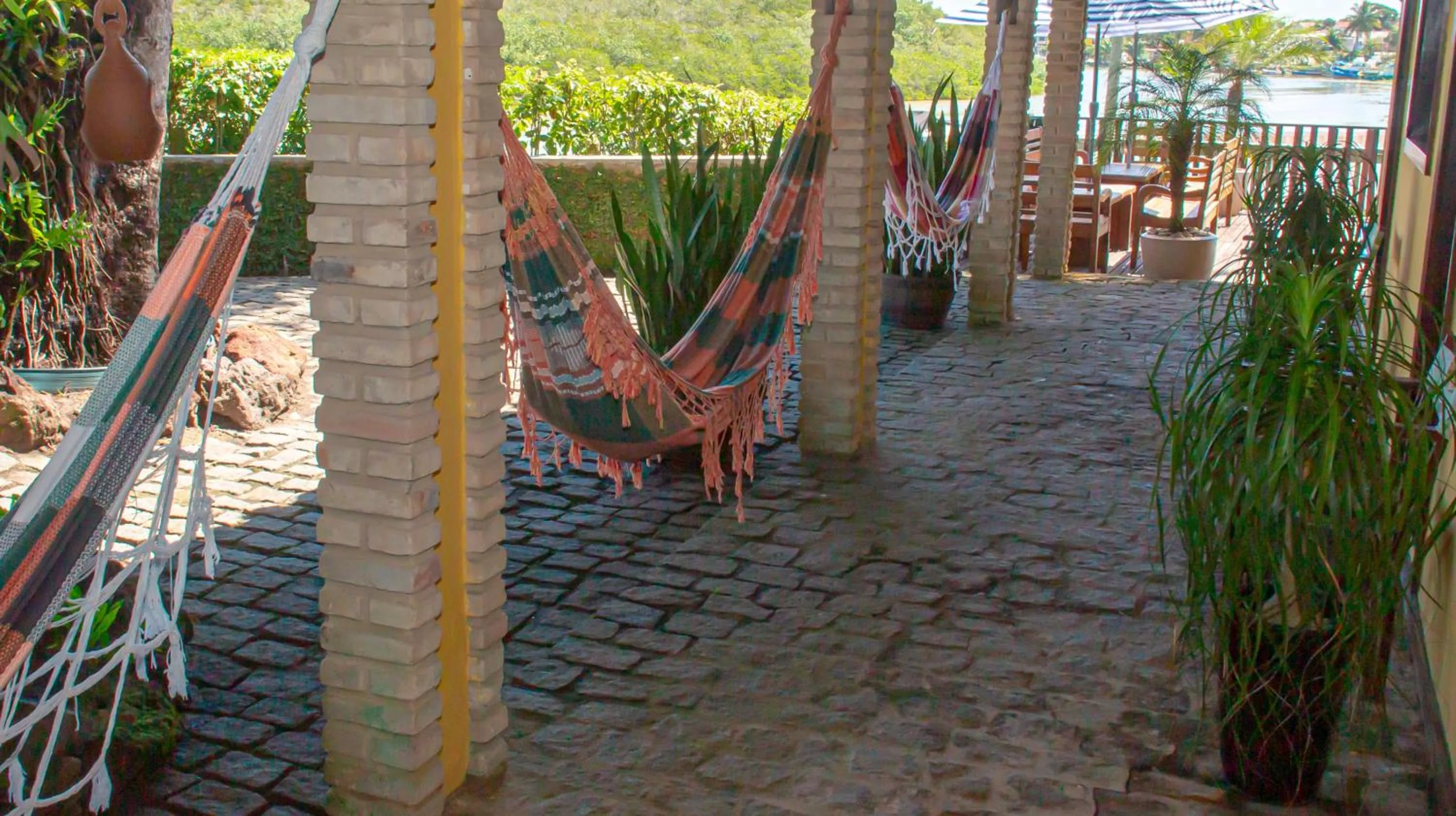 Pousada Canto do Rio