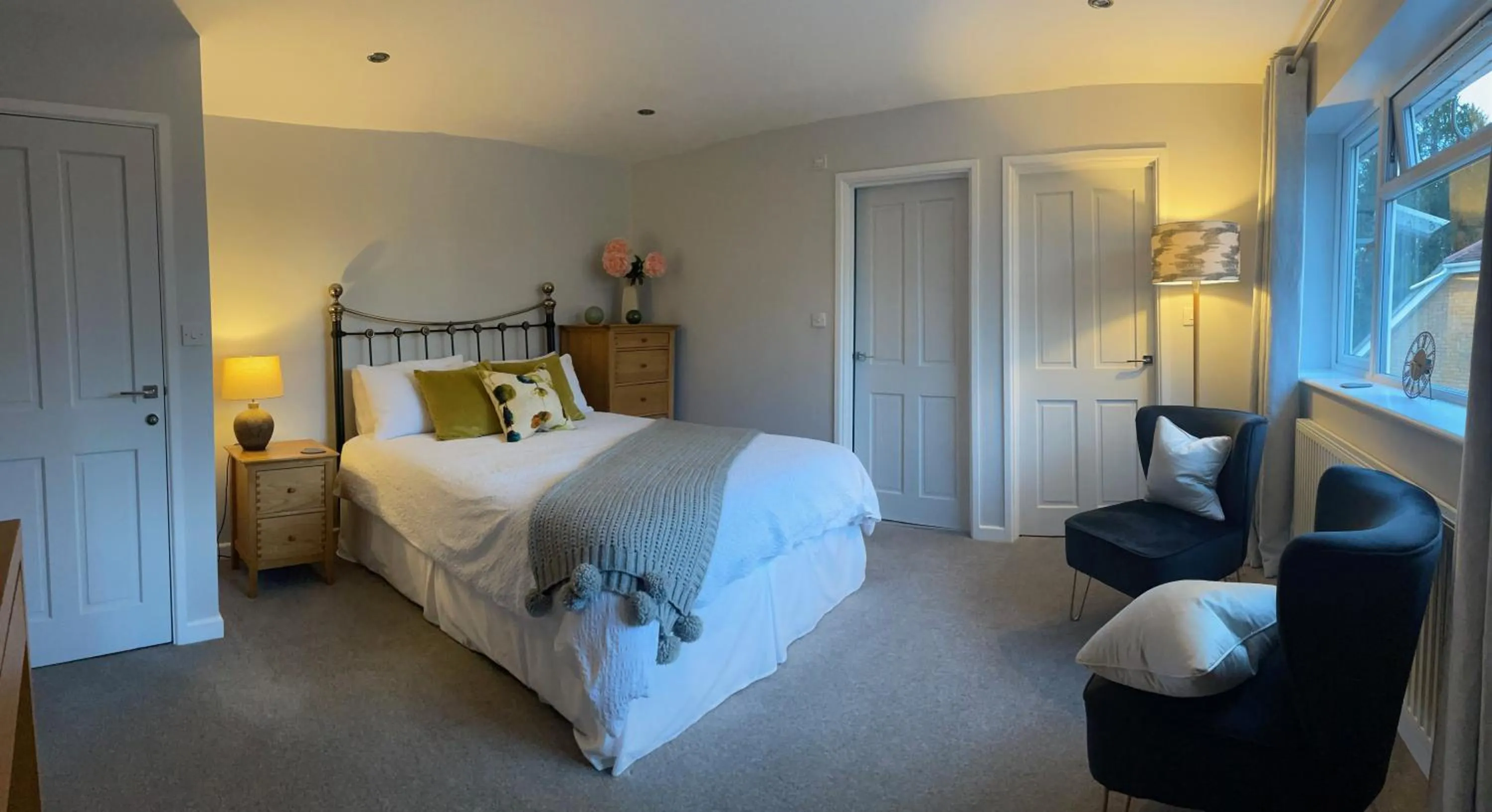 Bedroom, Bed in Bricket House