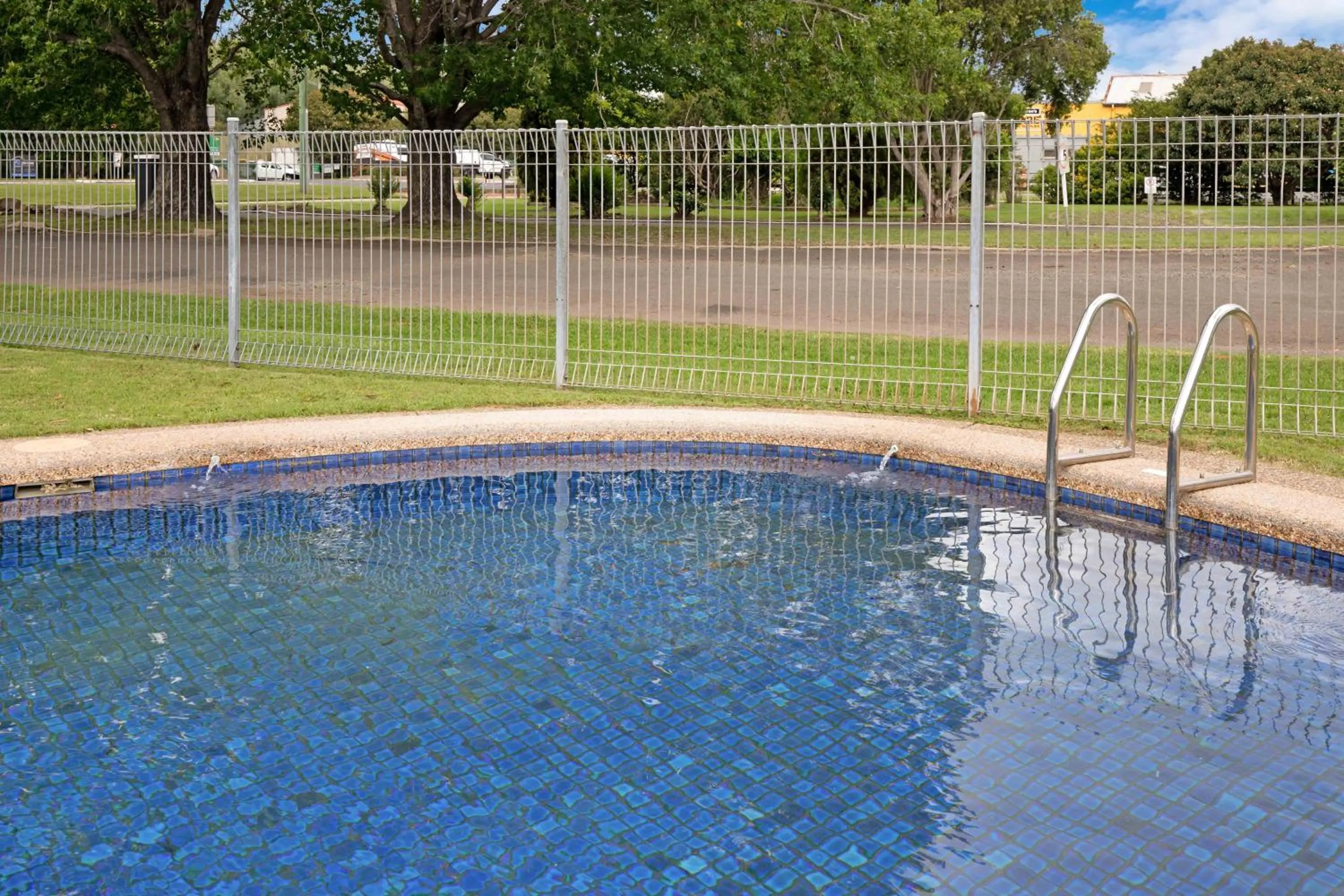 Pool view in Hive Hotel, Moruya