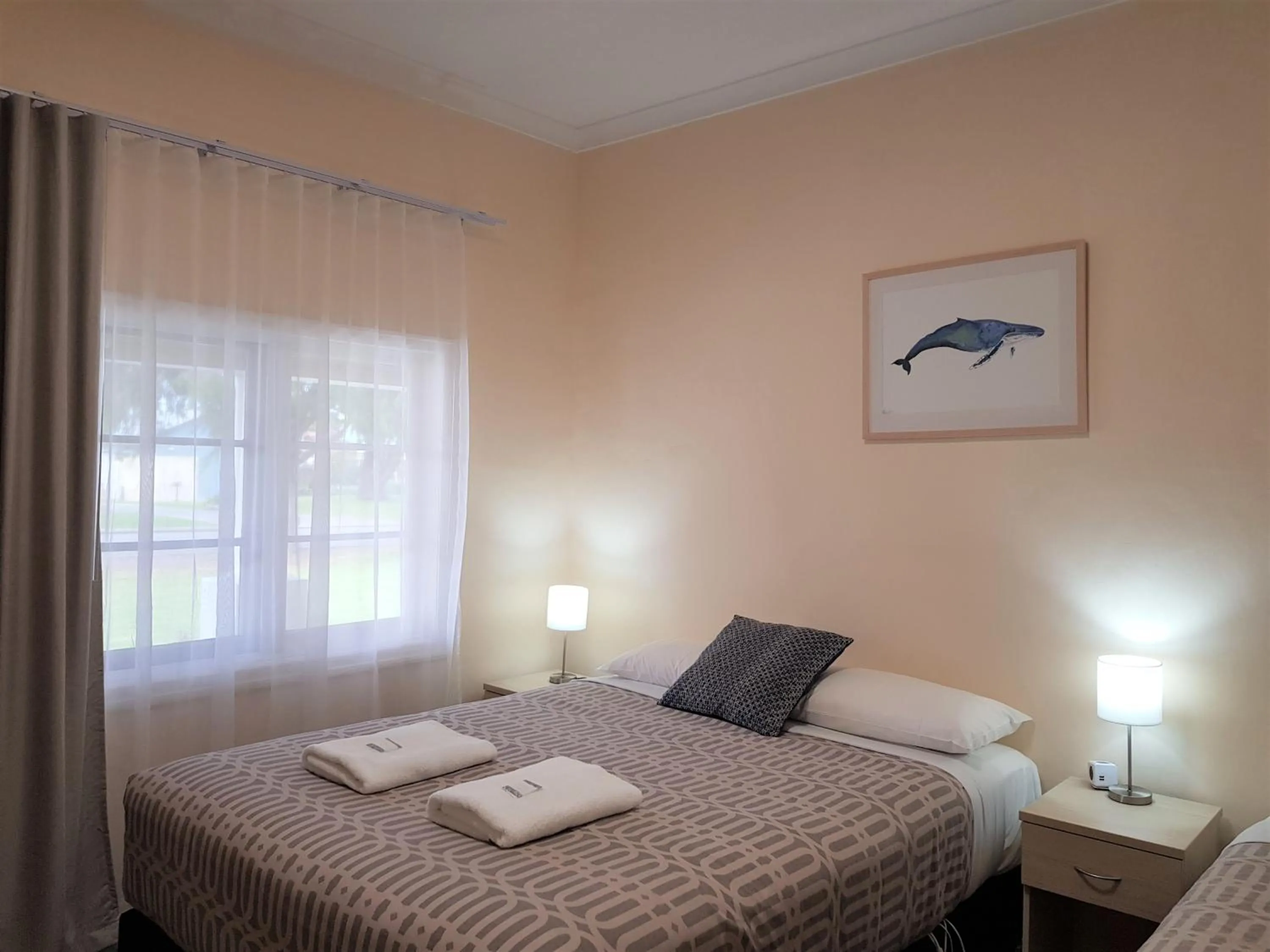 Bed in Albany Holiday Units