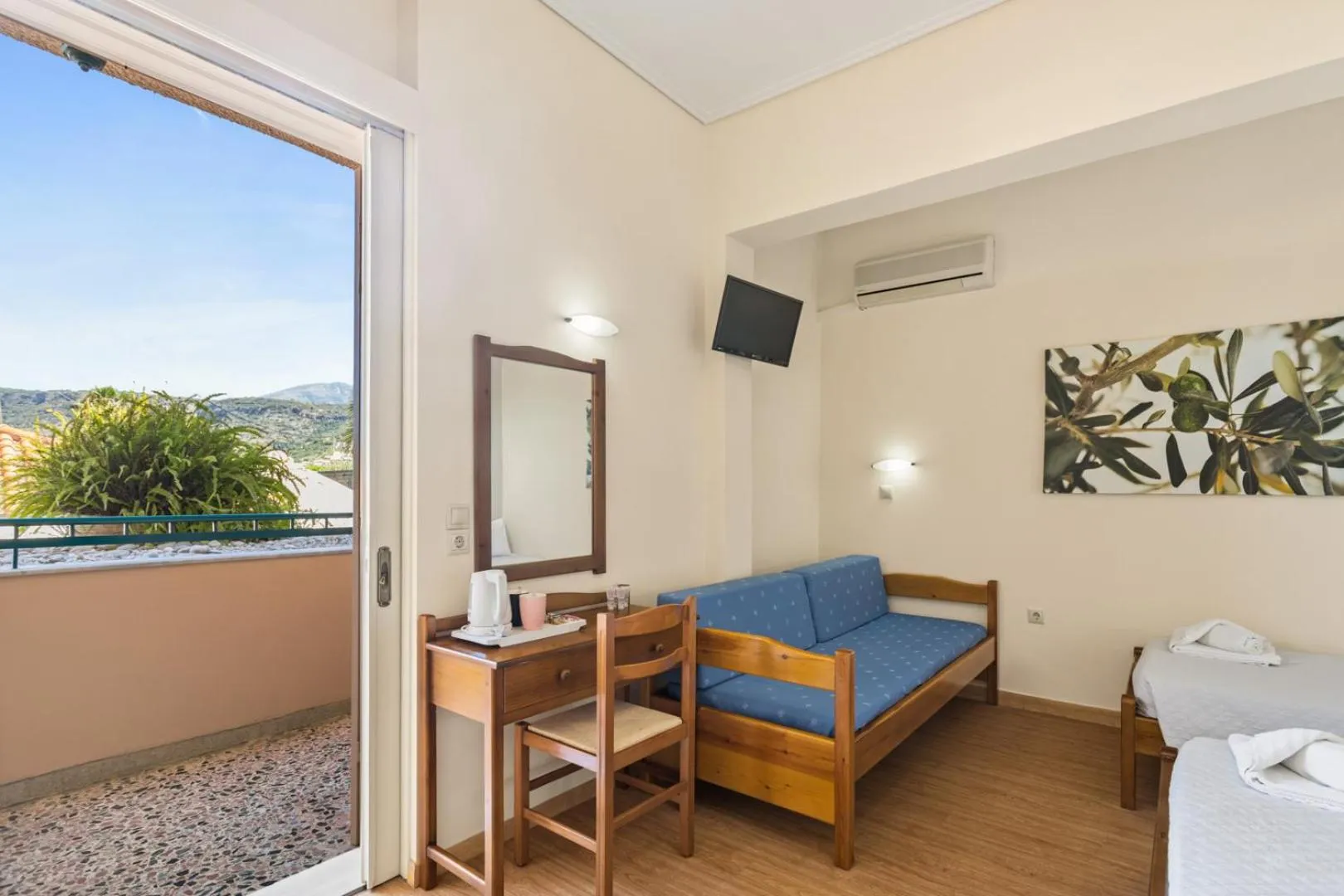 Balcony/Terrace in Lefktron Hotel