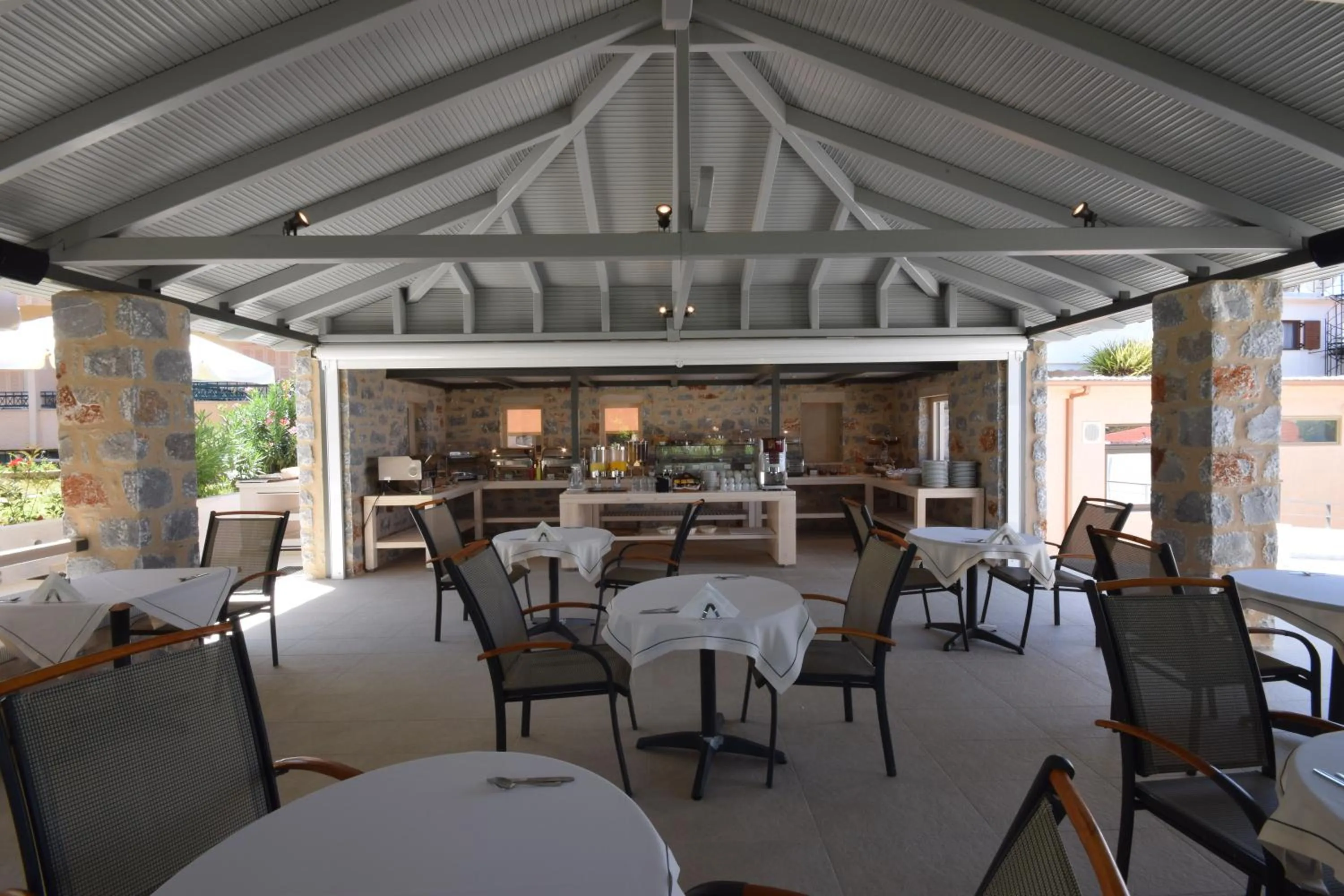 Seating area in Lefktron Hotel