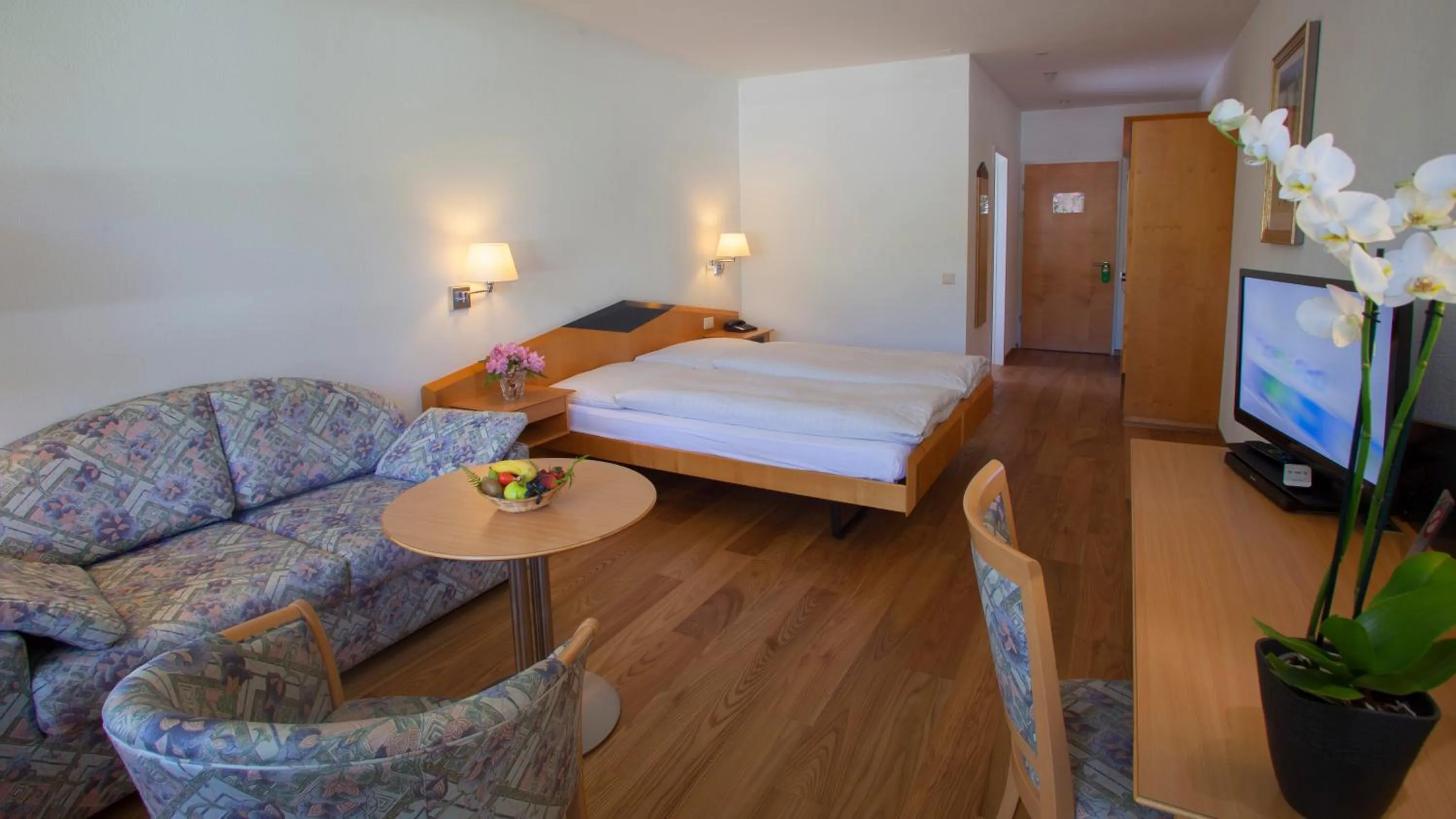 Photo of the whole room, Bed in Hotel & Spa Cacciatori