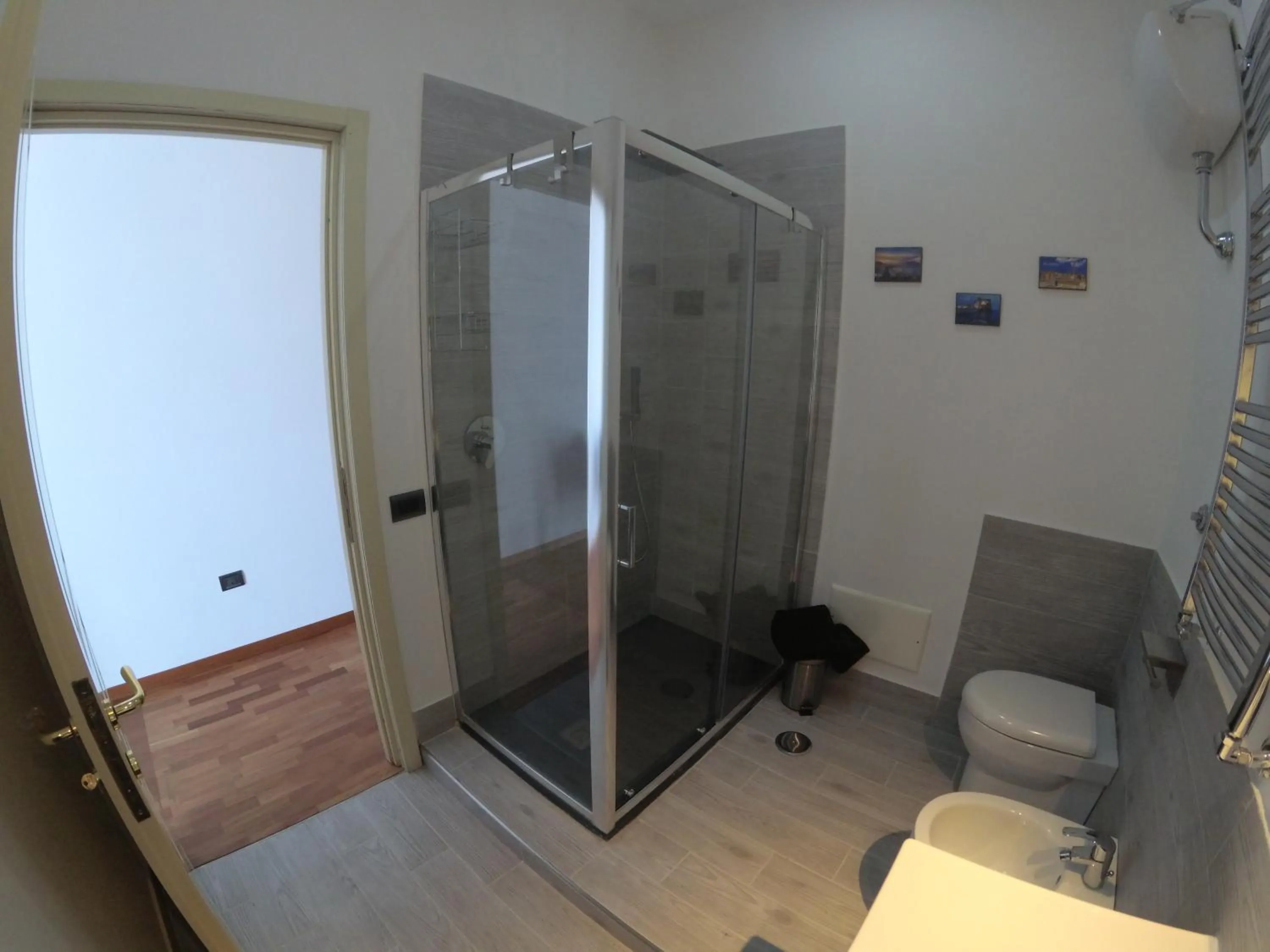 Shower in B&B Musica e Mare