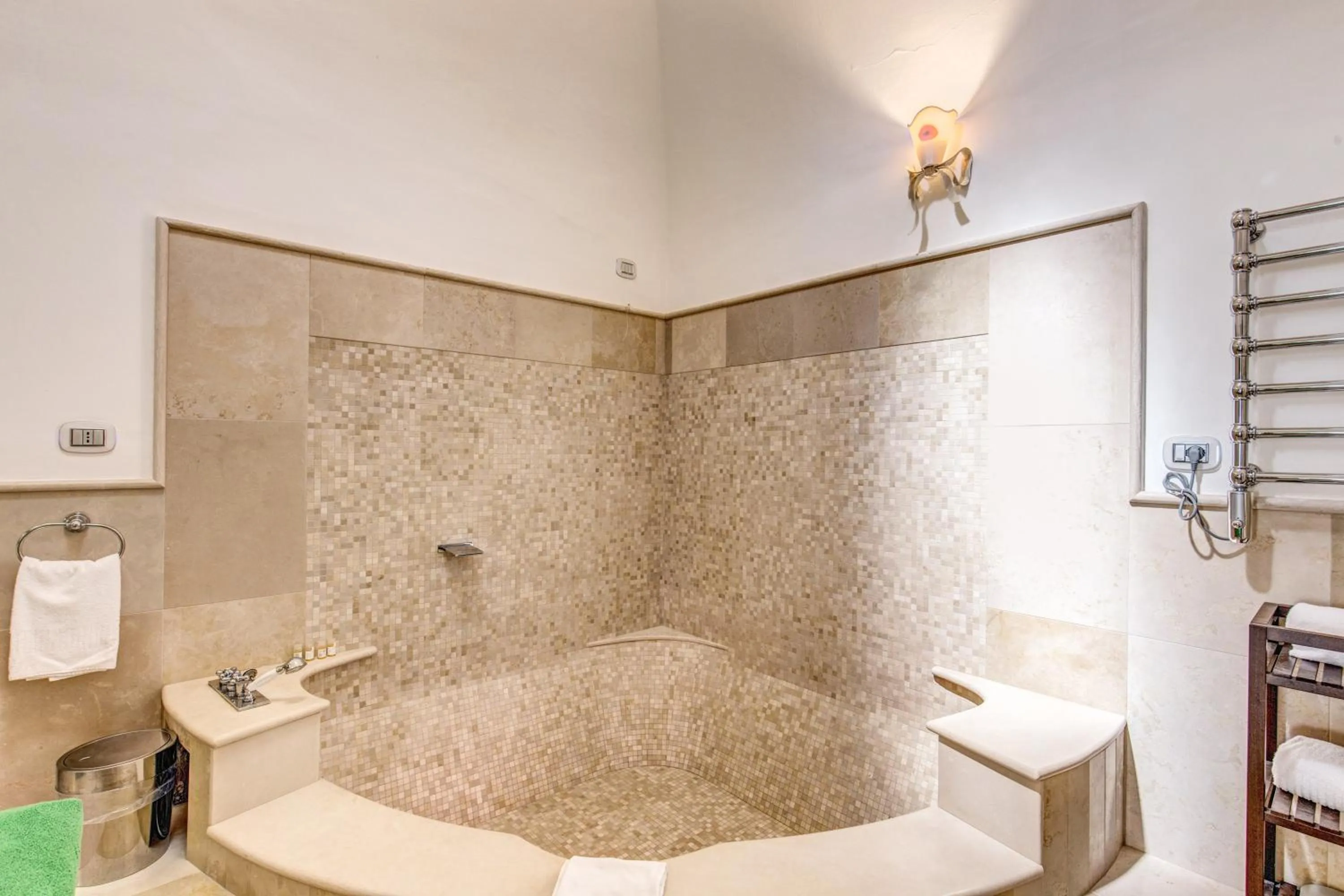 Bathroom in Villa Calypso