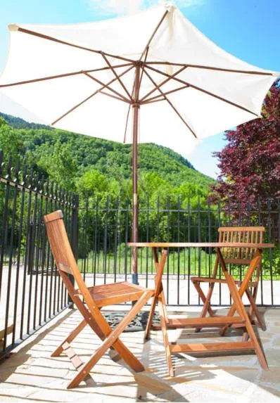 Patio in Apartahotel Castejón de Sos