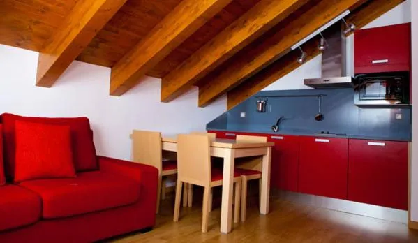 Dining area in Apartahotel Castejón de Sos