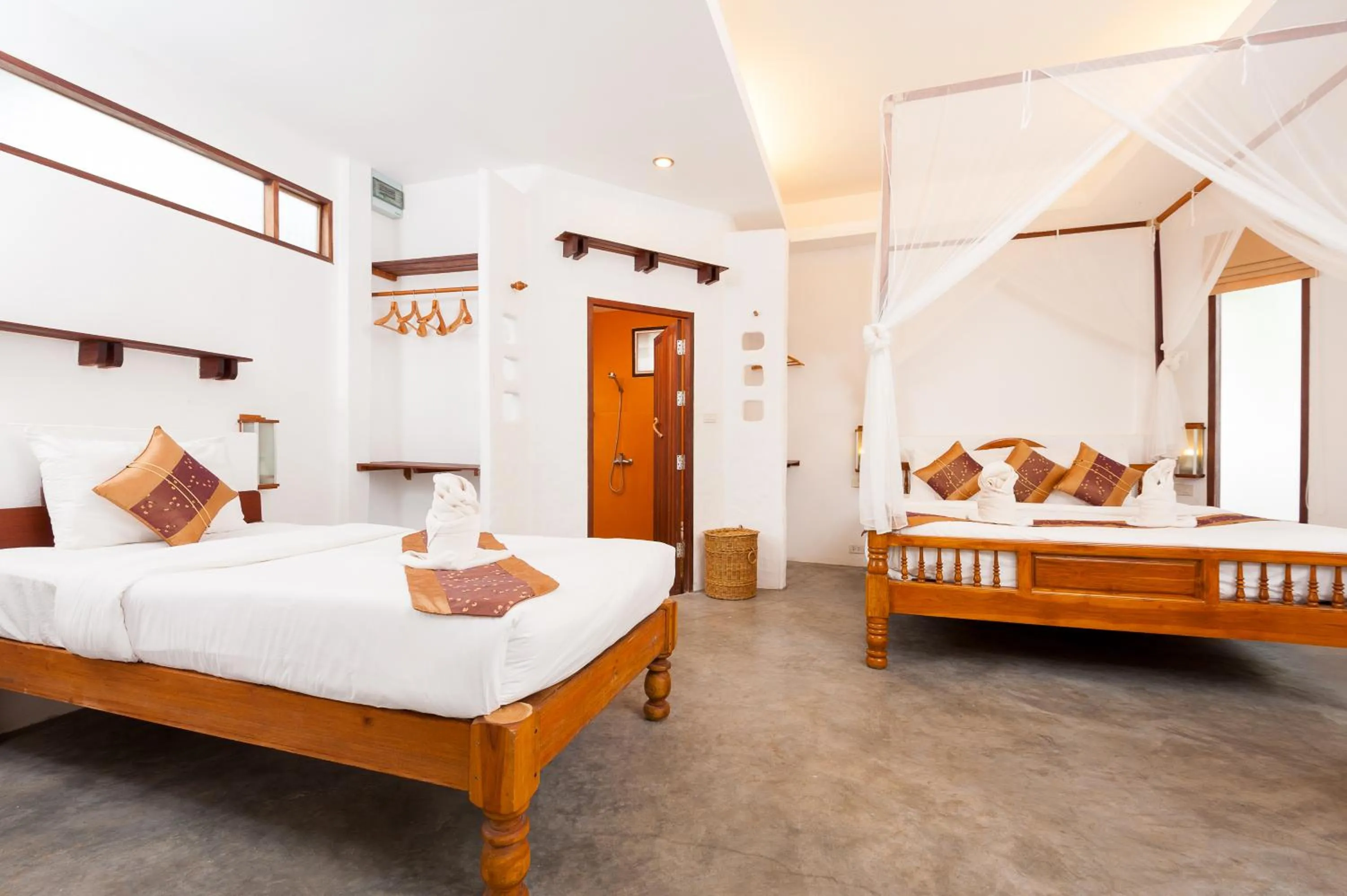 Bed in Fisherman Koh Tao