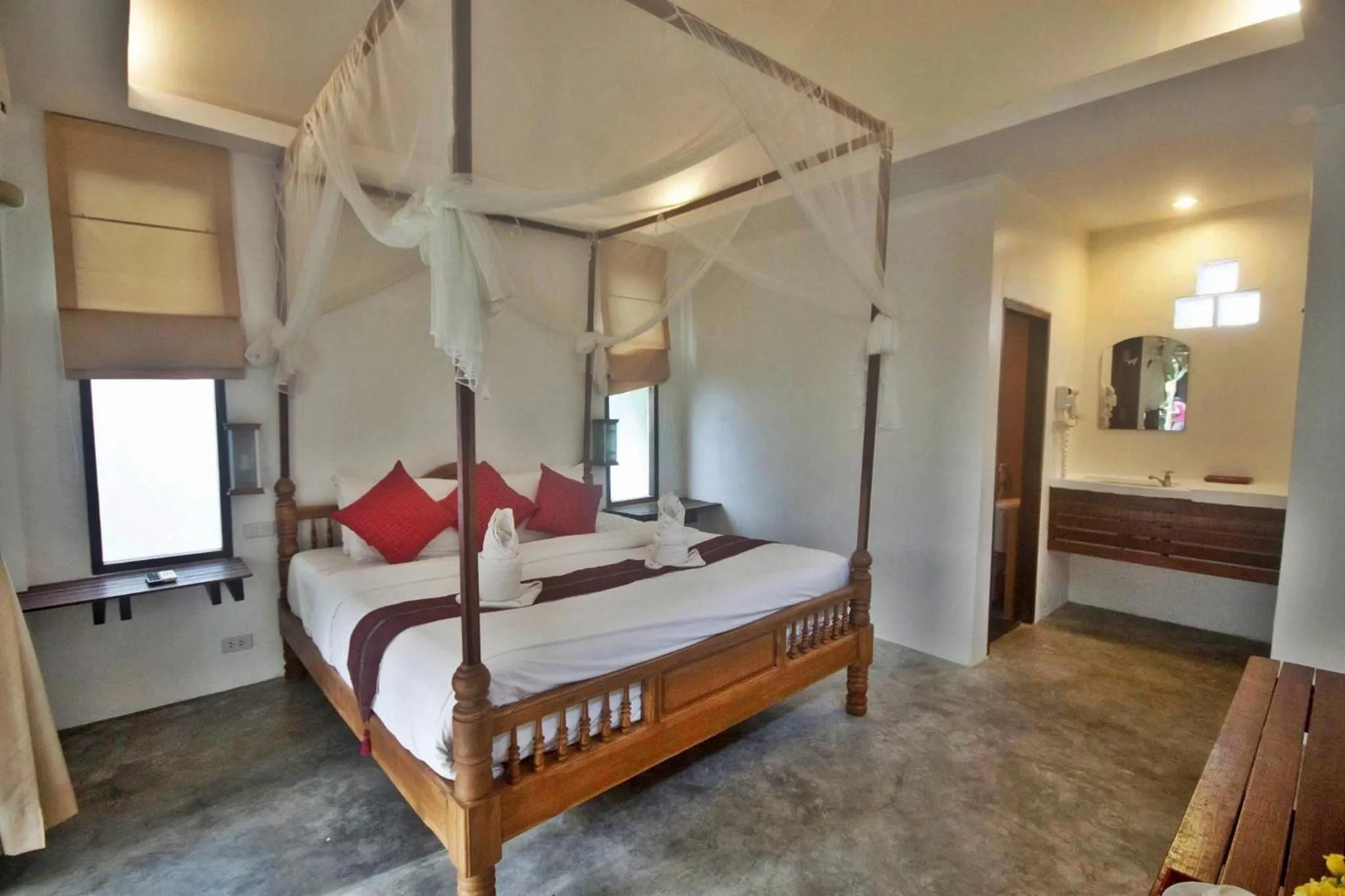 Bed in Fisherman Koh Tao