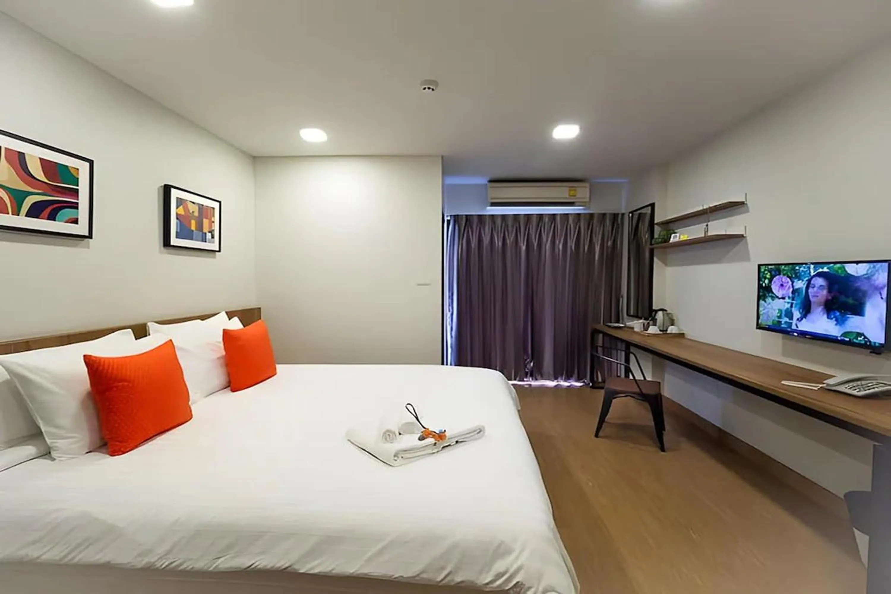 Bed in Casa Luxe Hotel and Resident