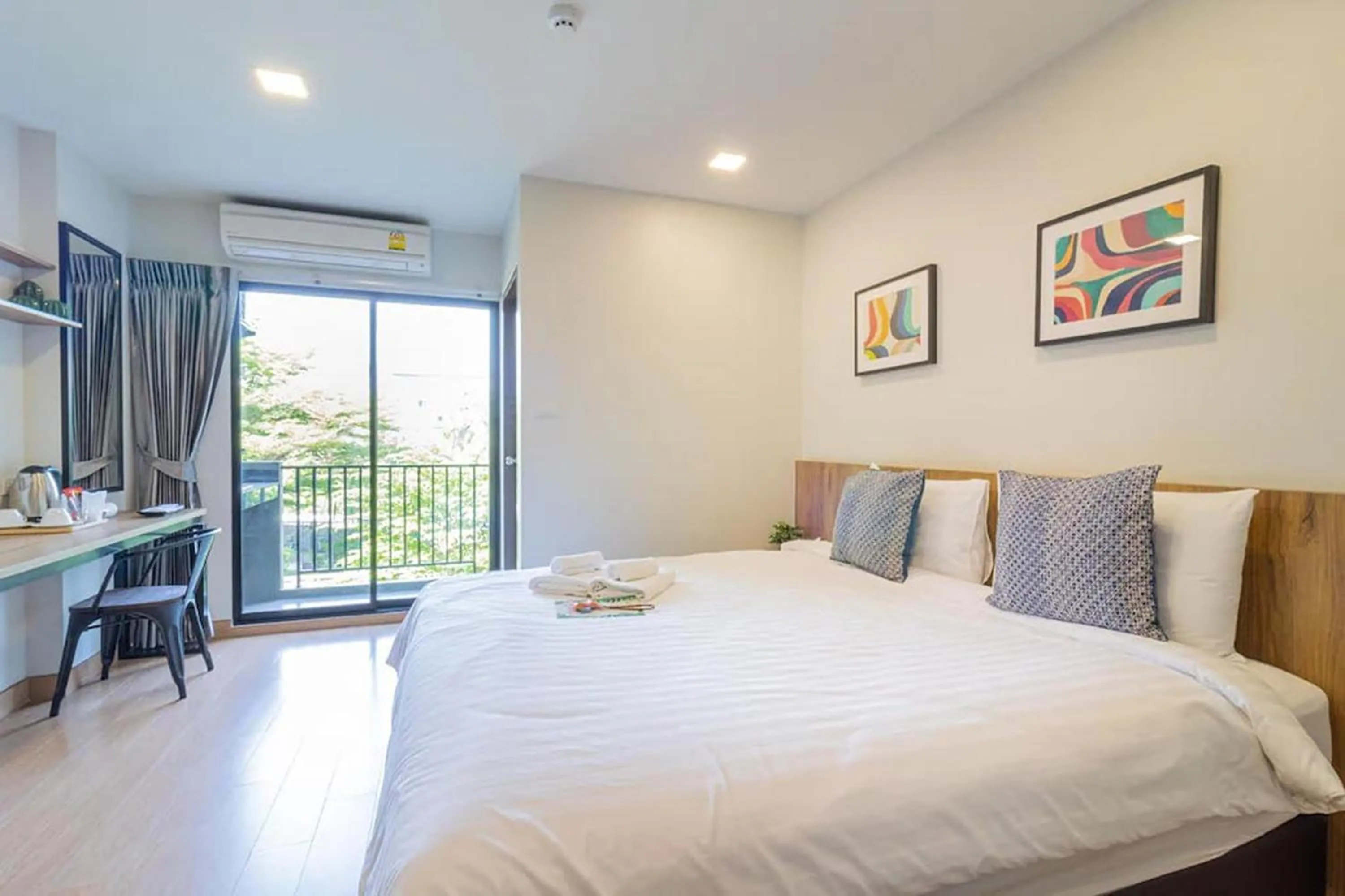 Bed in Casa Luxe Hotel and Resident