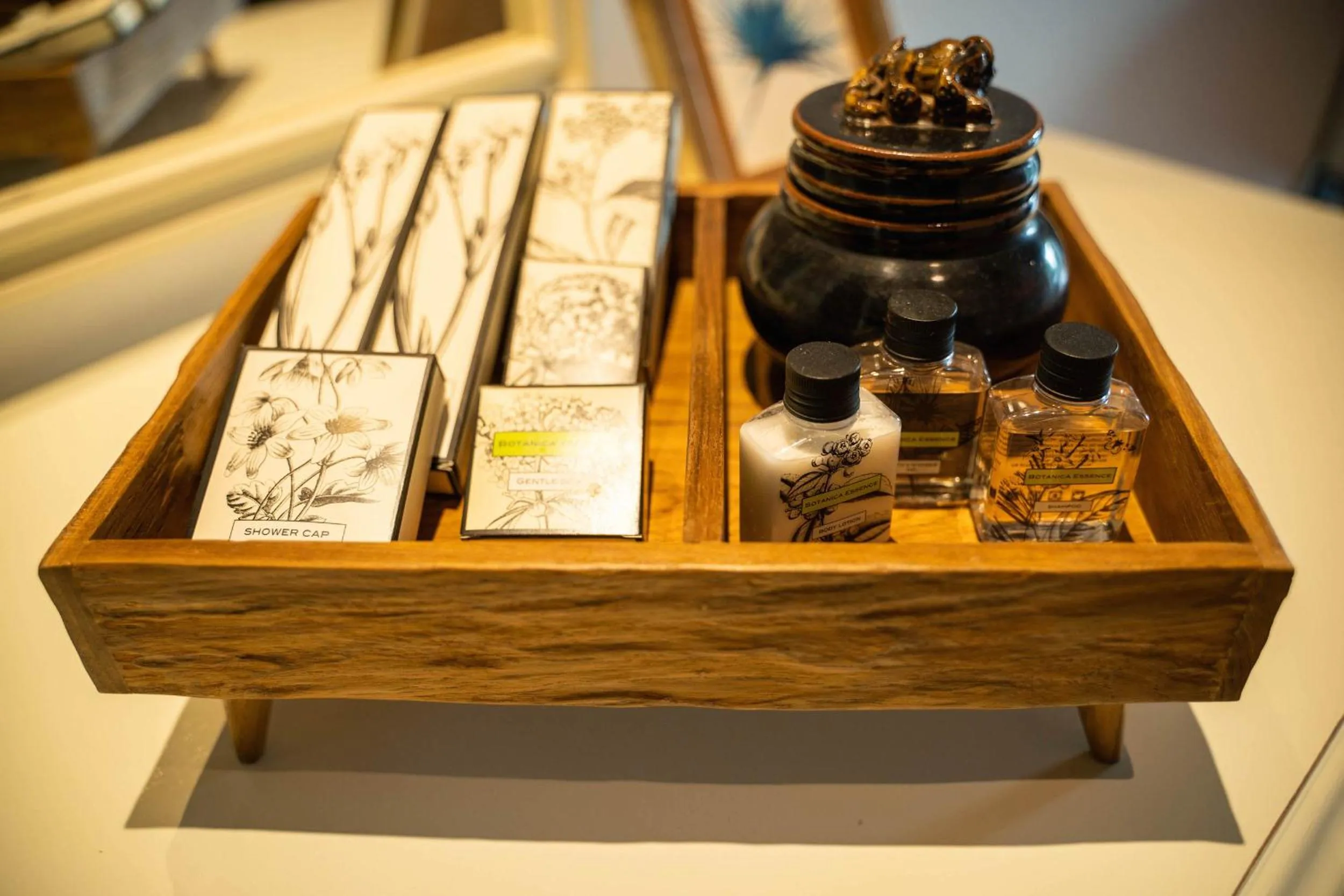 Photo of the whole room in Phor Liang Meun Terracotta Arts