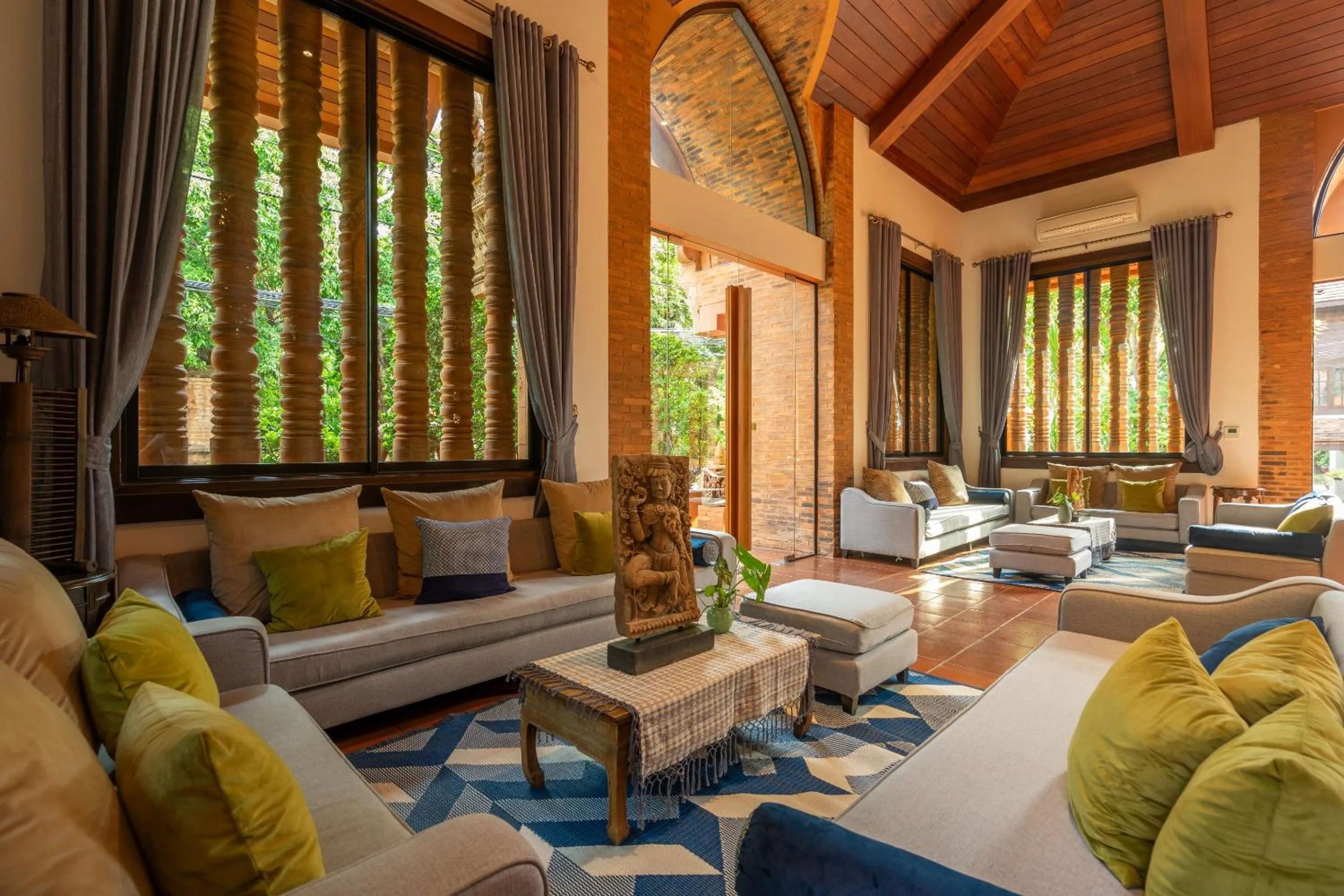 Lobby or reception in Phor Liang Meun Terracotta Arts