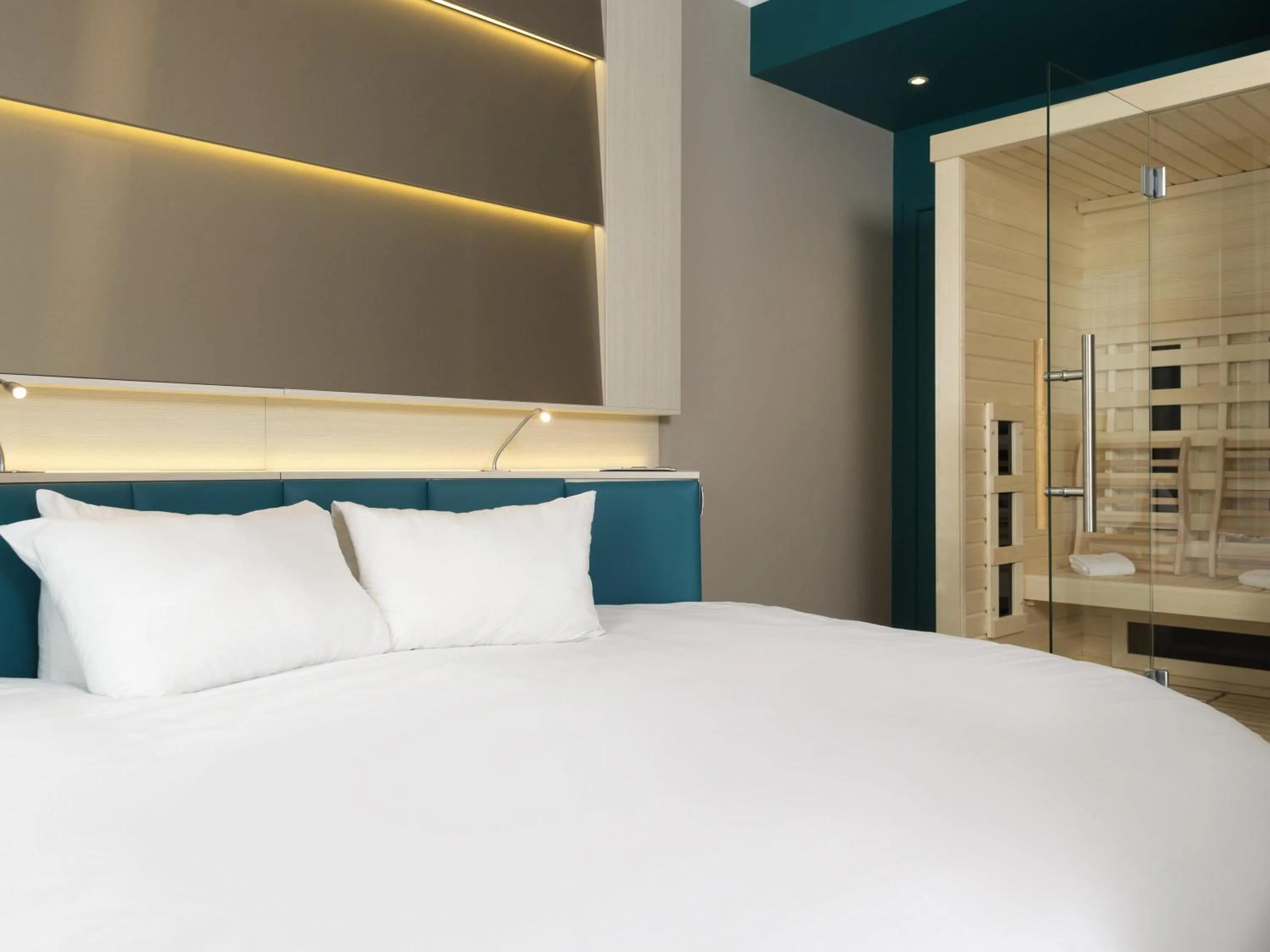 Bedroom, Bed in Ibis Styles Nivelles