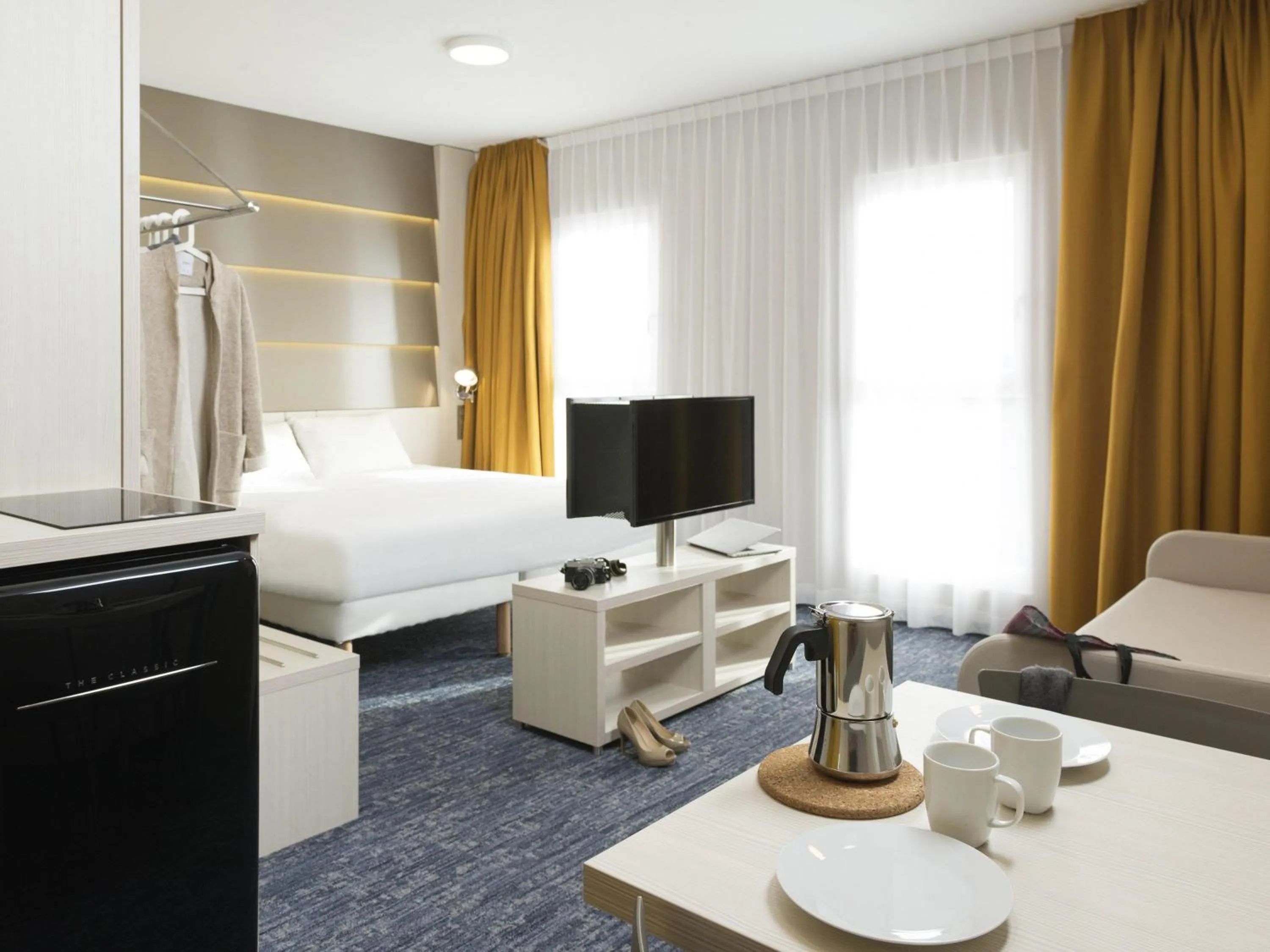Bedroom, Bed in Ibis Styles Nivelles