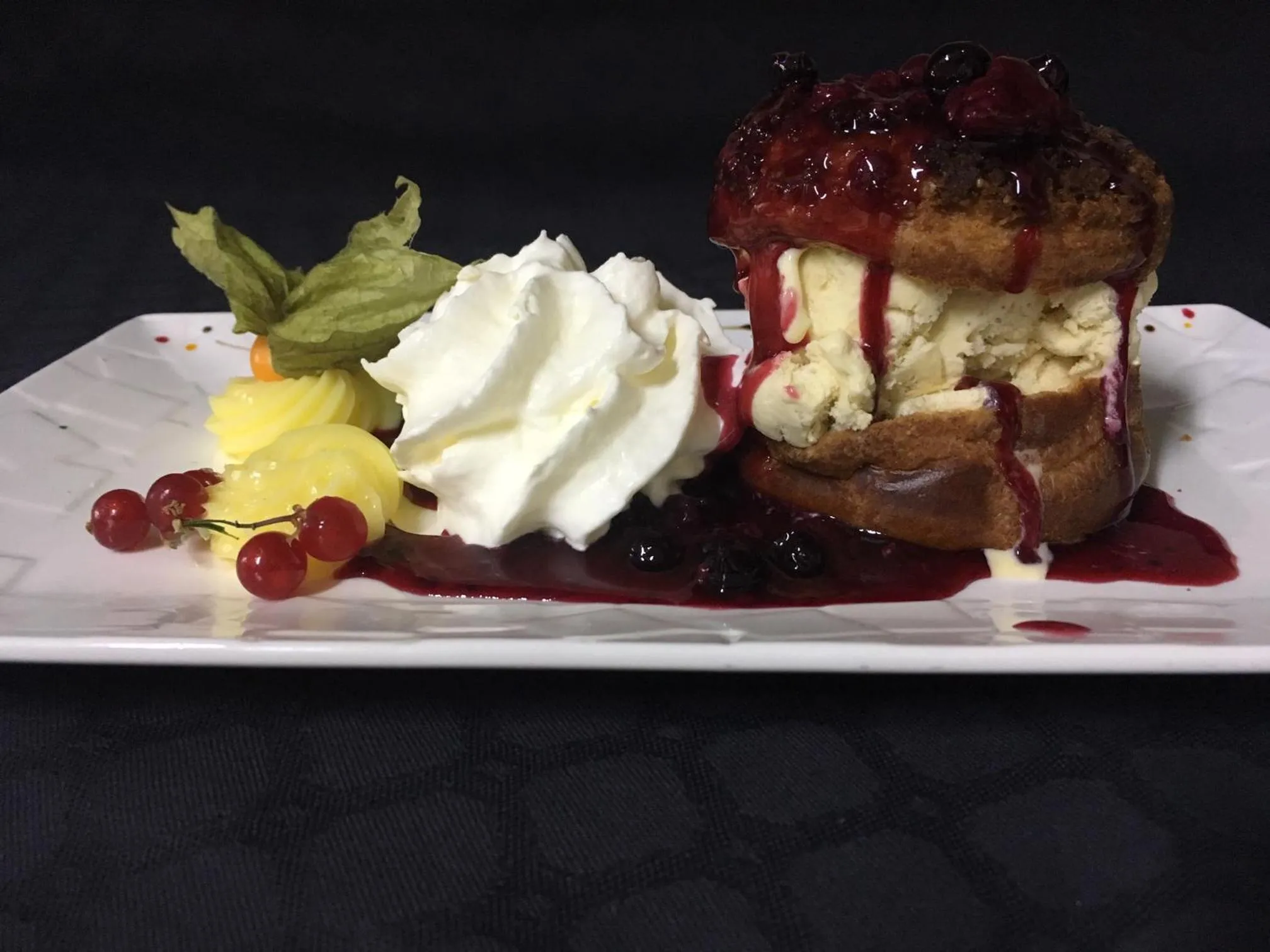 Food and drinks in Logis Hôtel le Relais du Bas Limousin