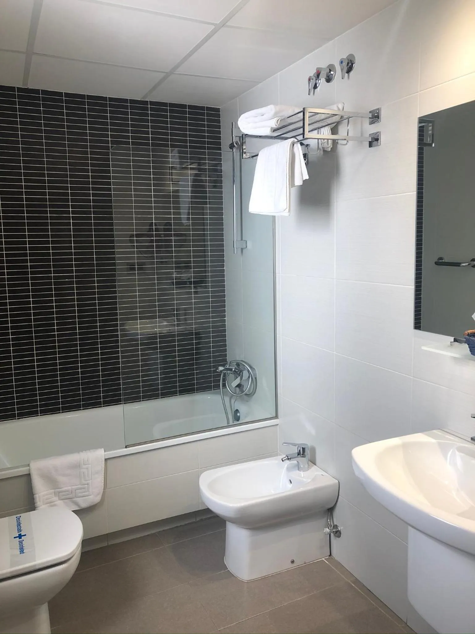 Bathroom in Hotel Rural Real de Poqueira