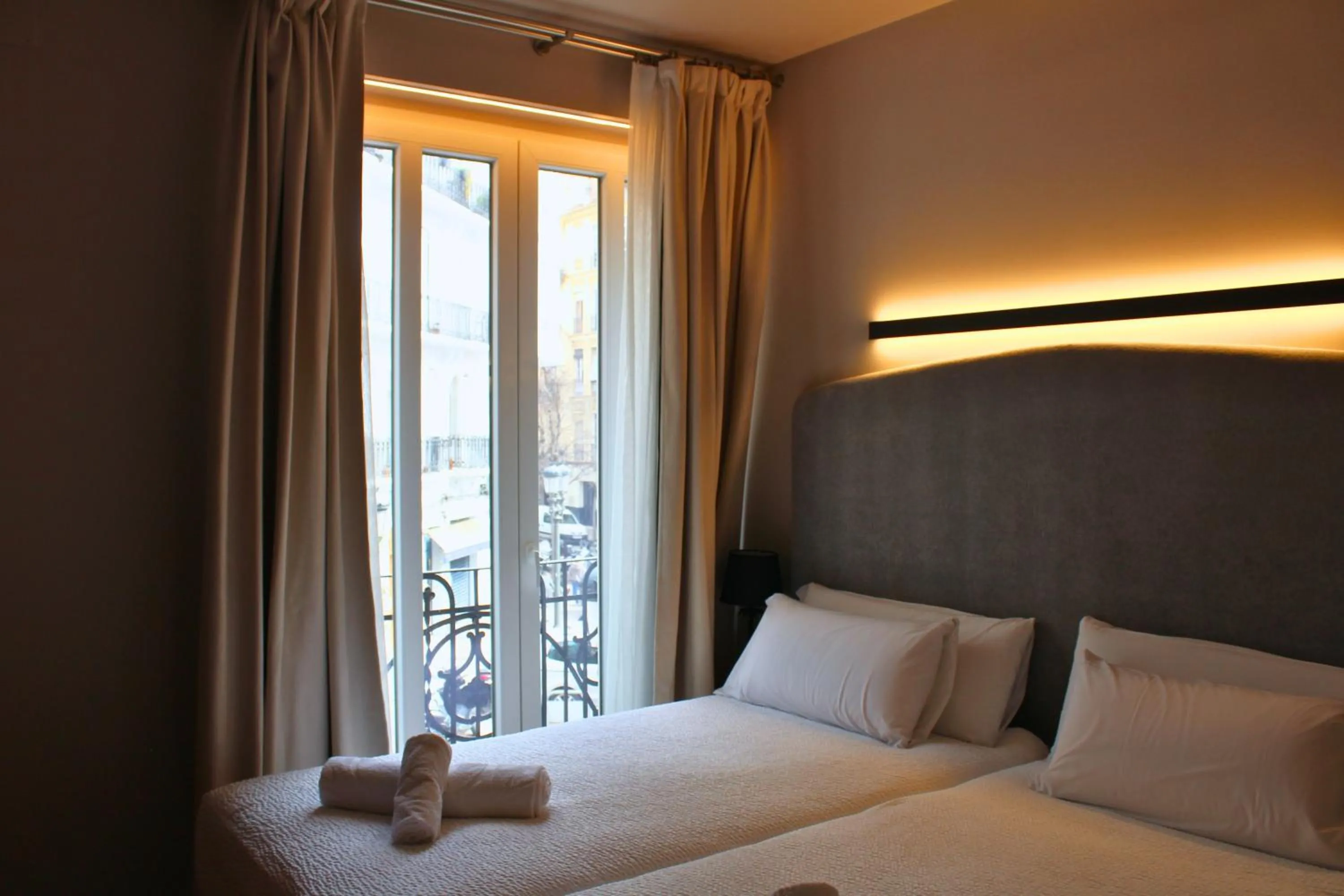 Bed in Valencia Apartamentos Goya