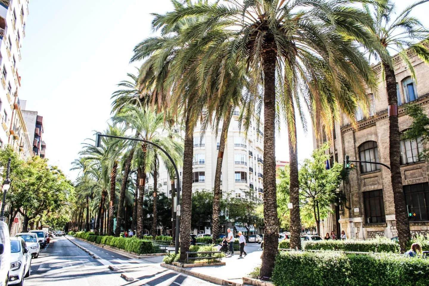 Property building in Valencia Apartamentos Goya