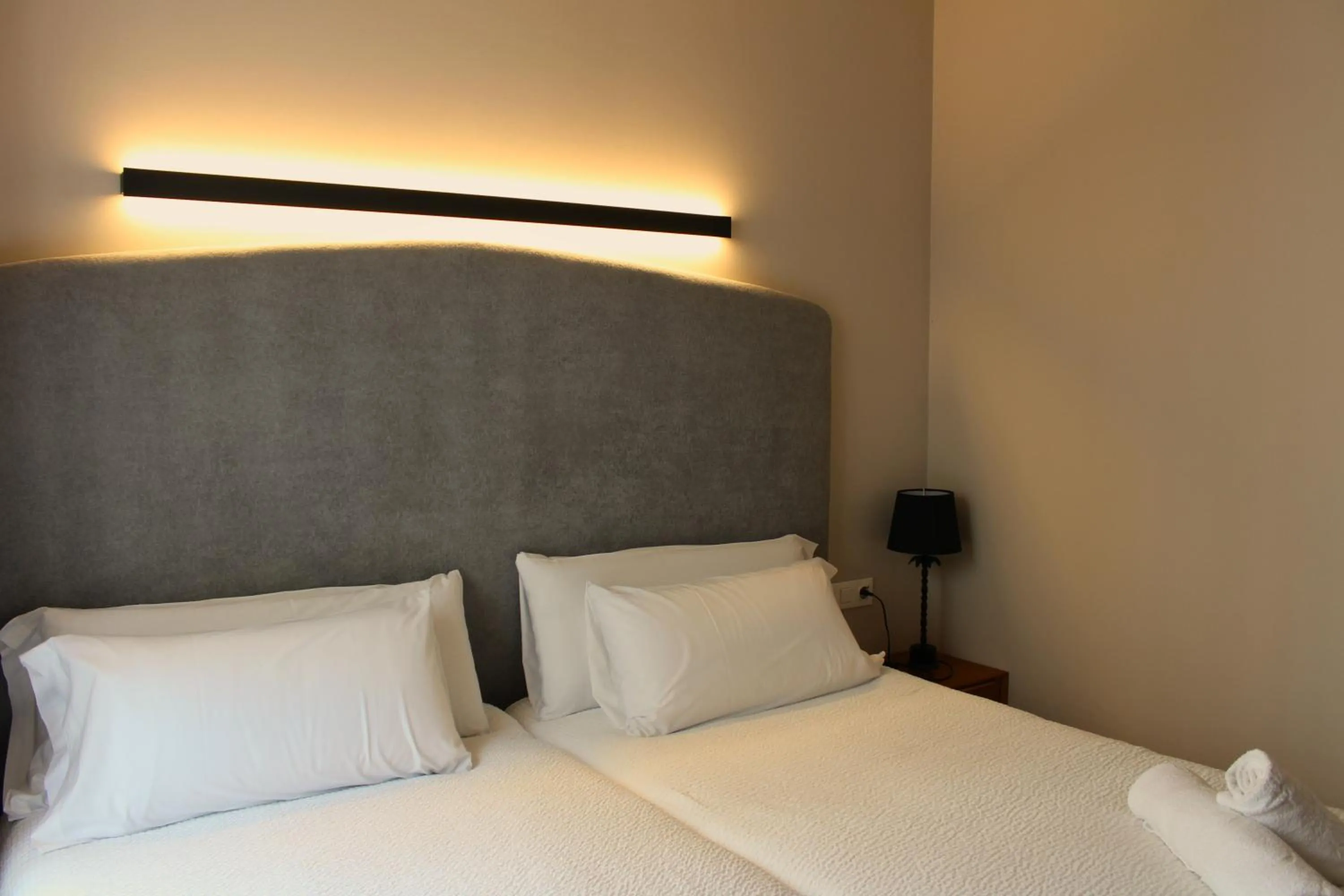 Bed in Valencia Apartamentos Goya