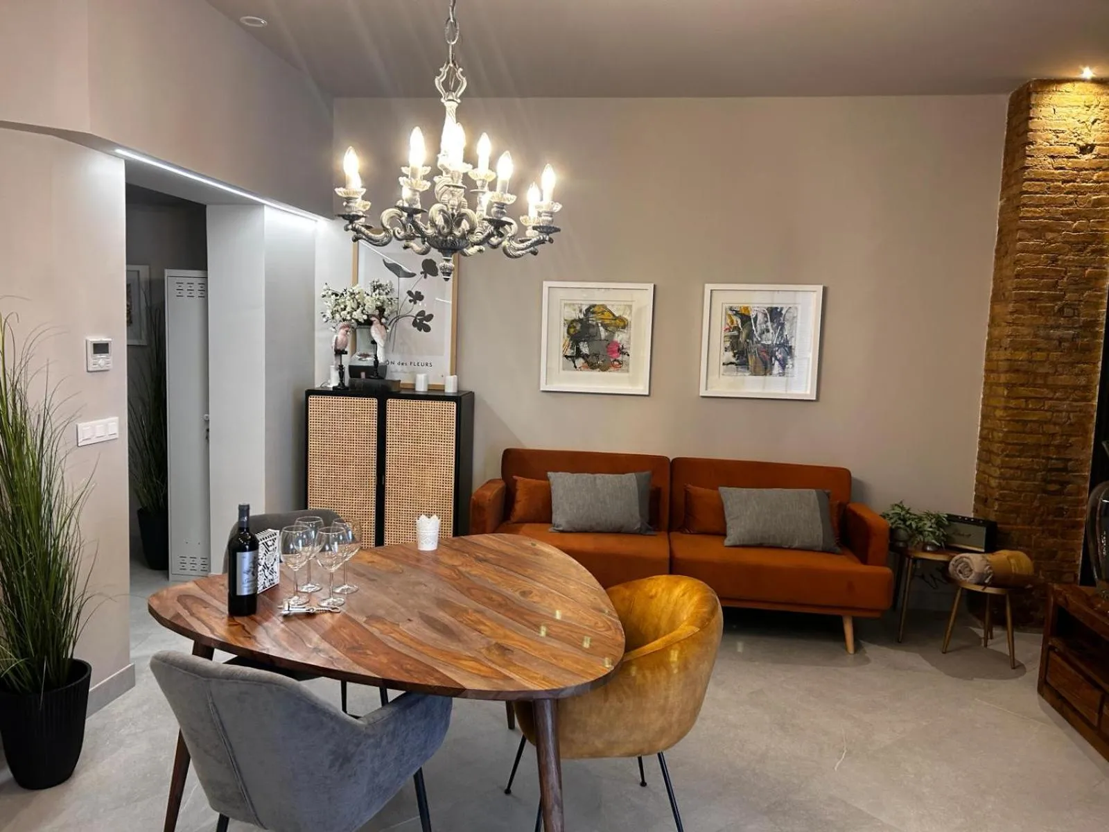Living room in Valencia Apartamentos Goya