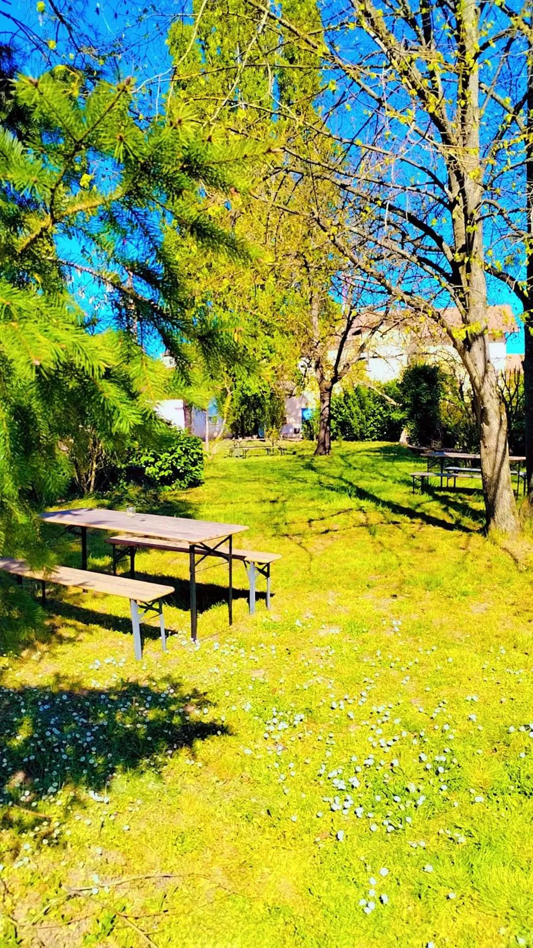 Hôtel & Résidence Avermes