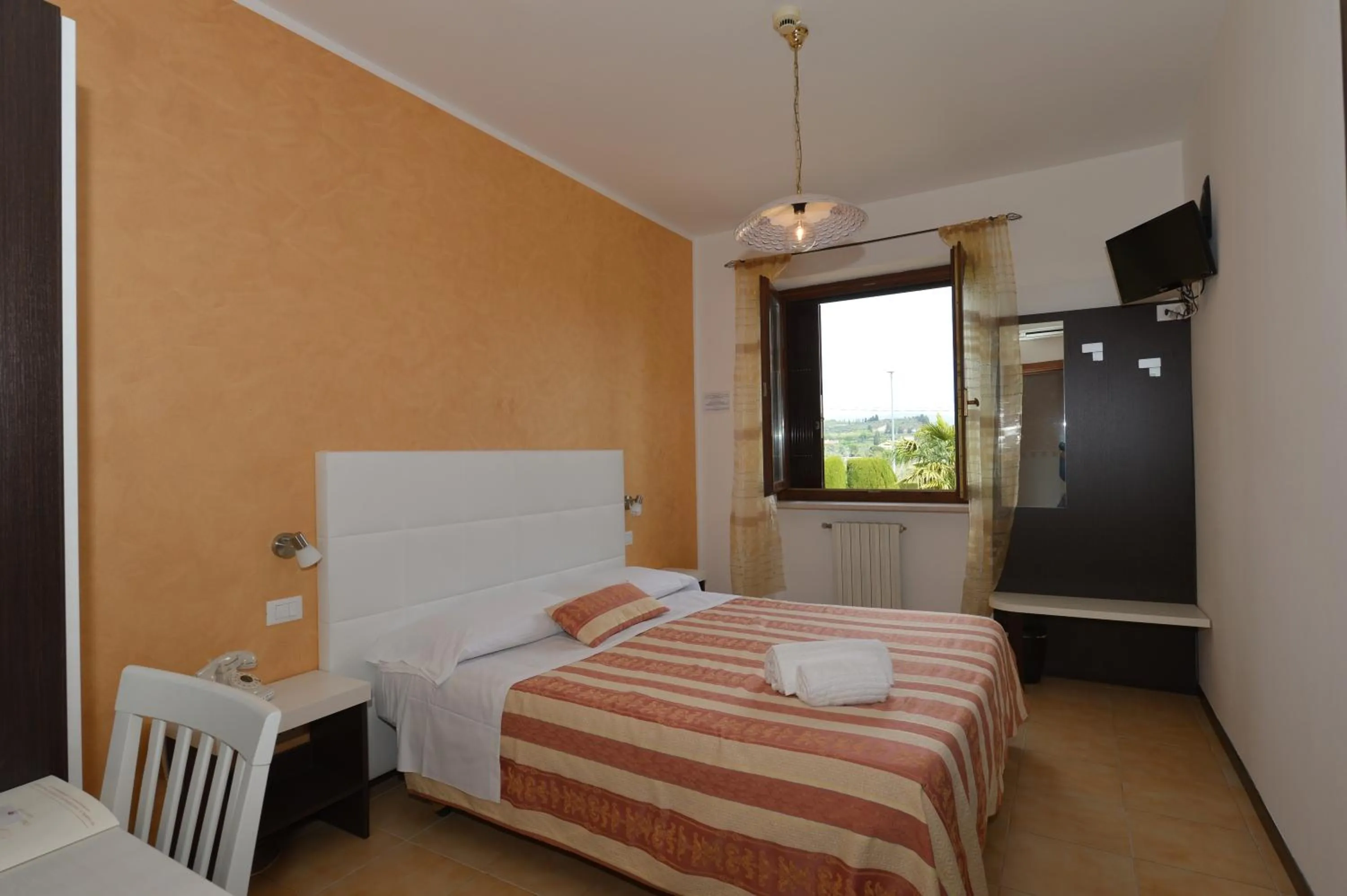 Photo of the whole room in Hotel Panoramica