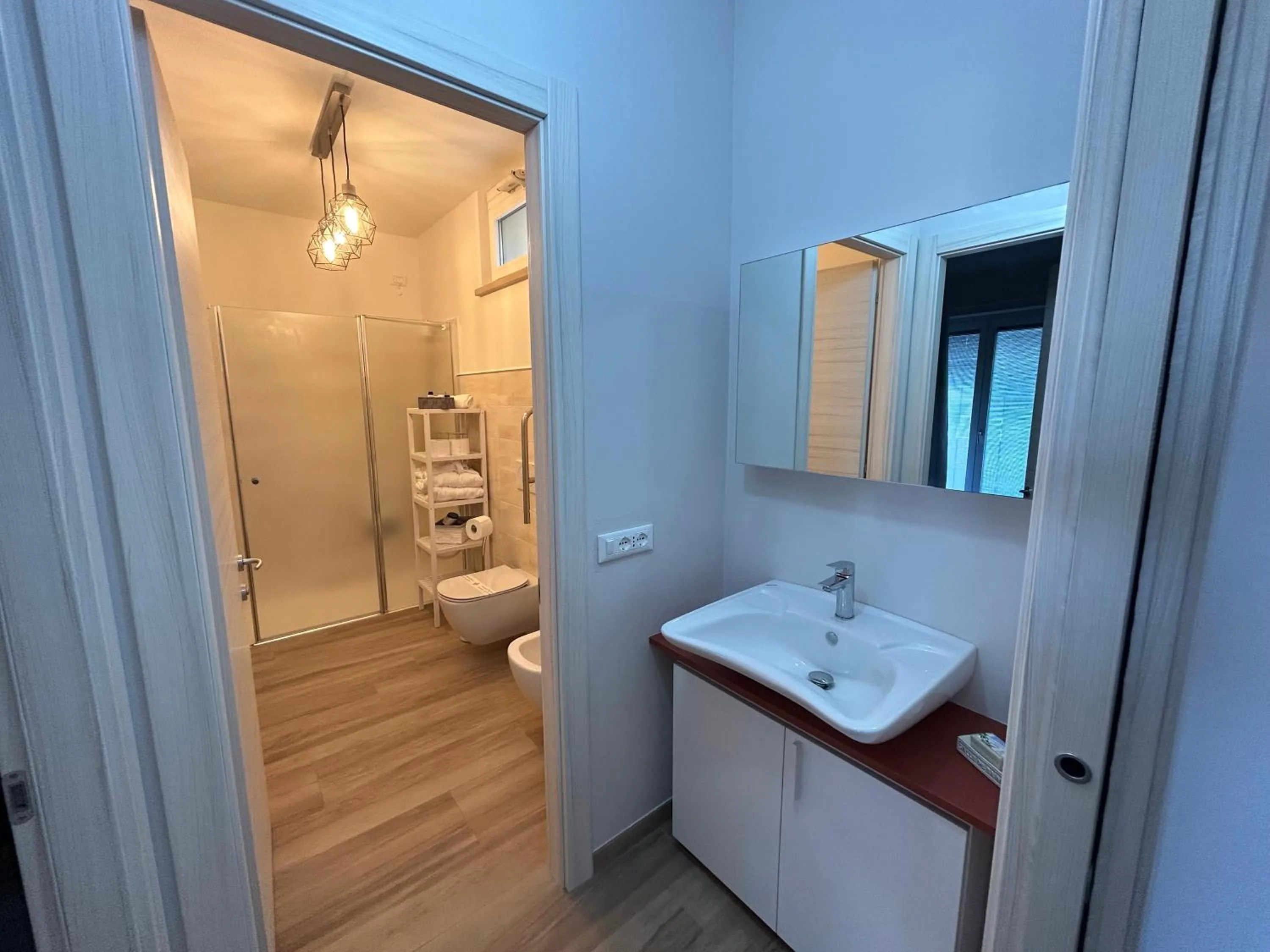 Shower in Hotel Panoramica