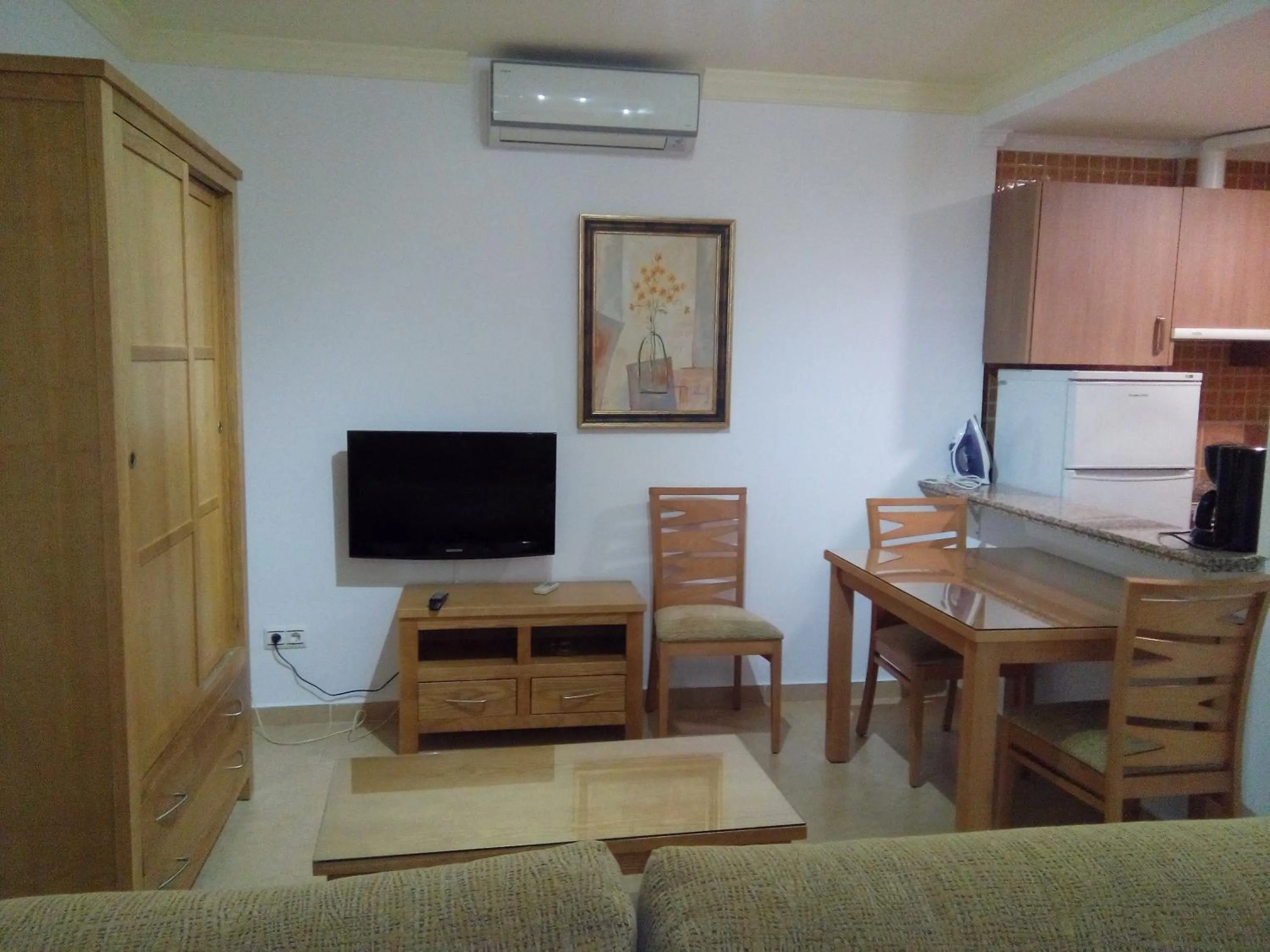 TV and multimedia in Apartamentos Turisticos Las Yucas