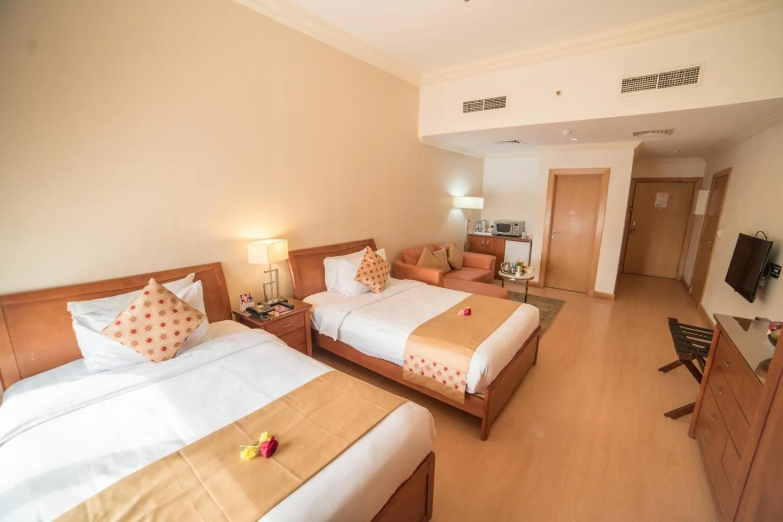 Bedroom, Bed in Al Safir Tower - Residence