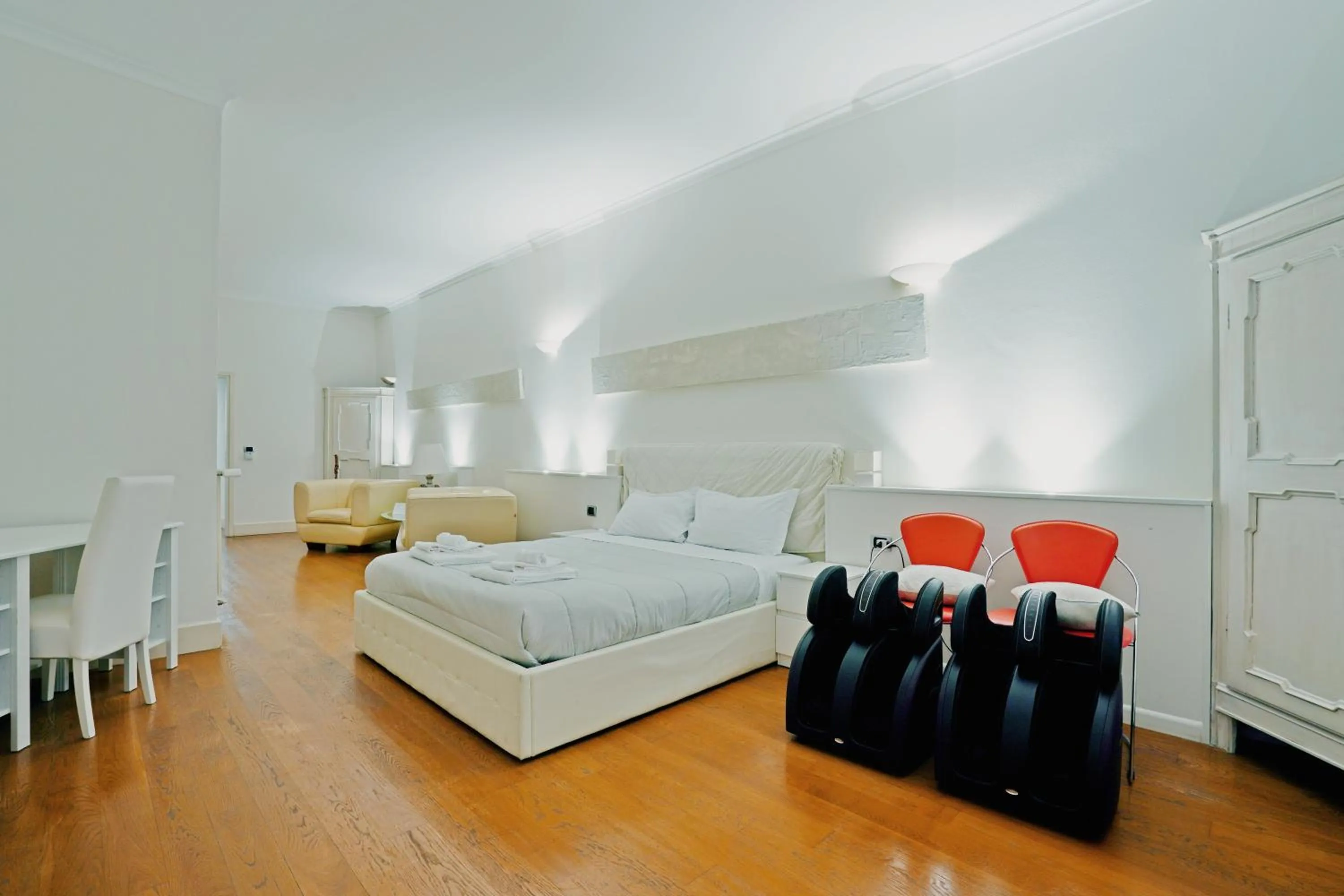 Bed in Avanguardia Art Club