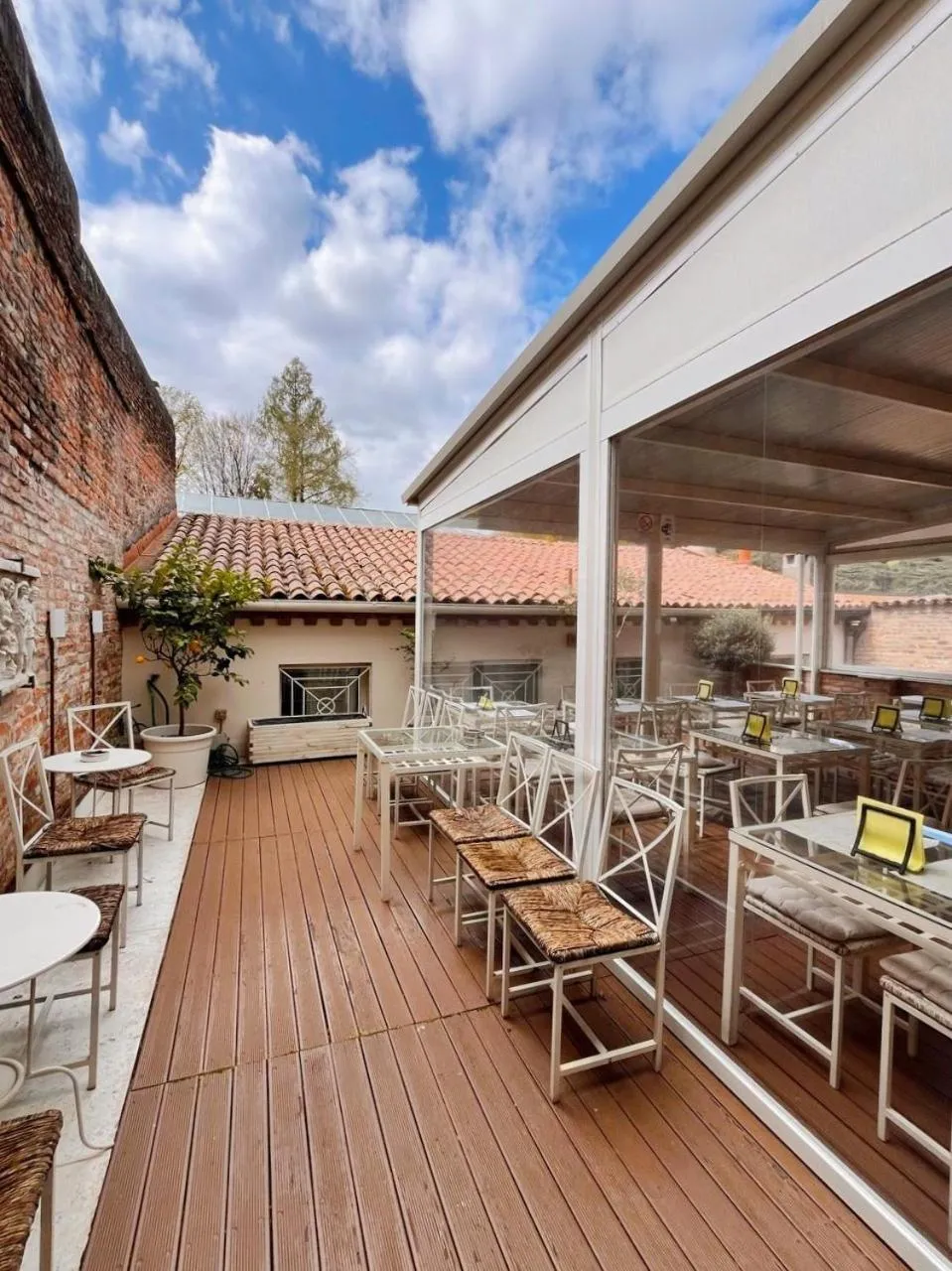 Avanguardia Art Club