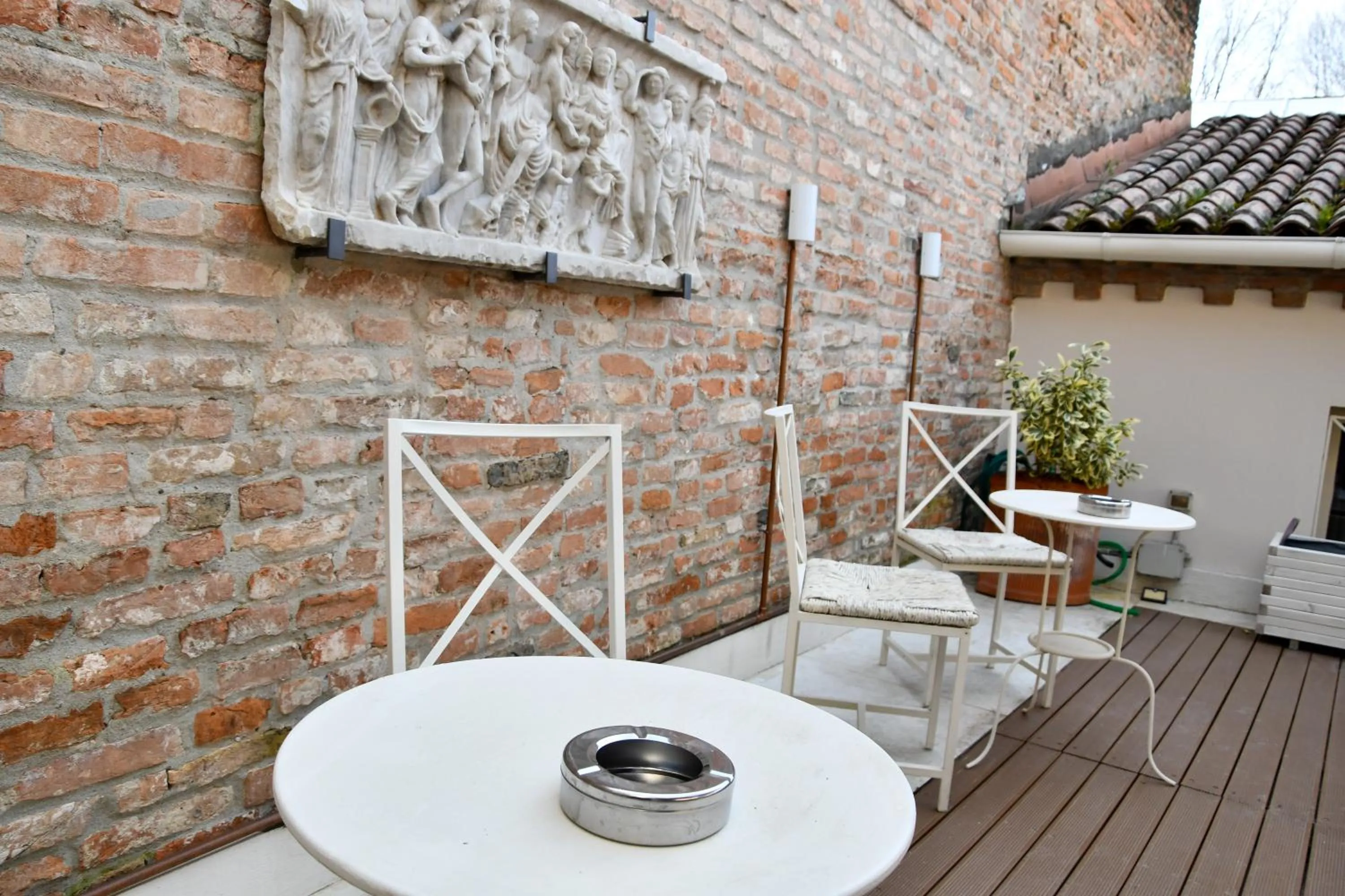 Patio in Avanguardia Art Club